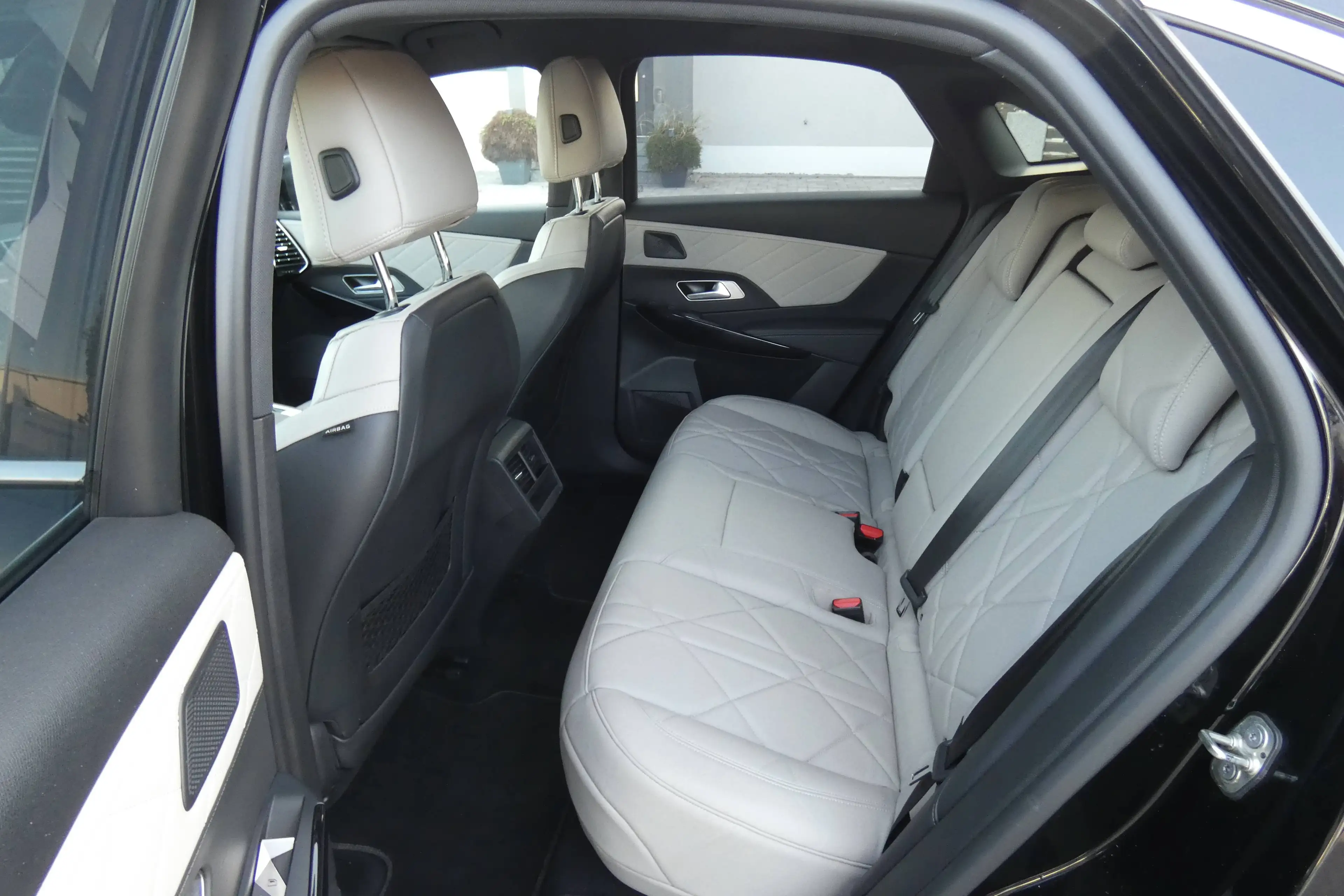 DS Automobiles DS 7 E-Tense 225 kW Rivoli 4x2 — photo 13