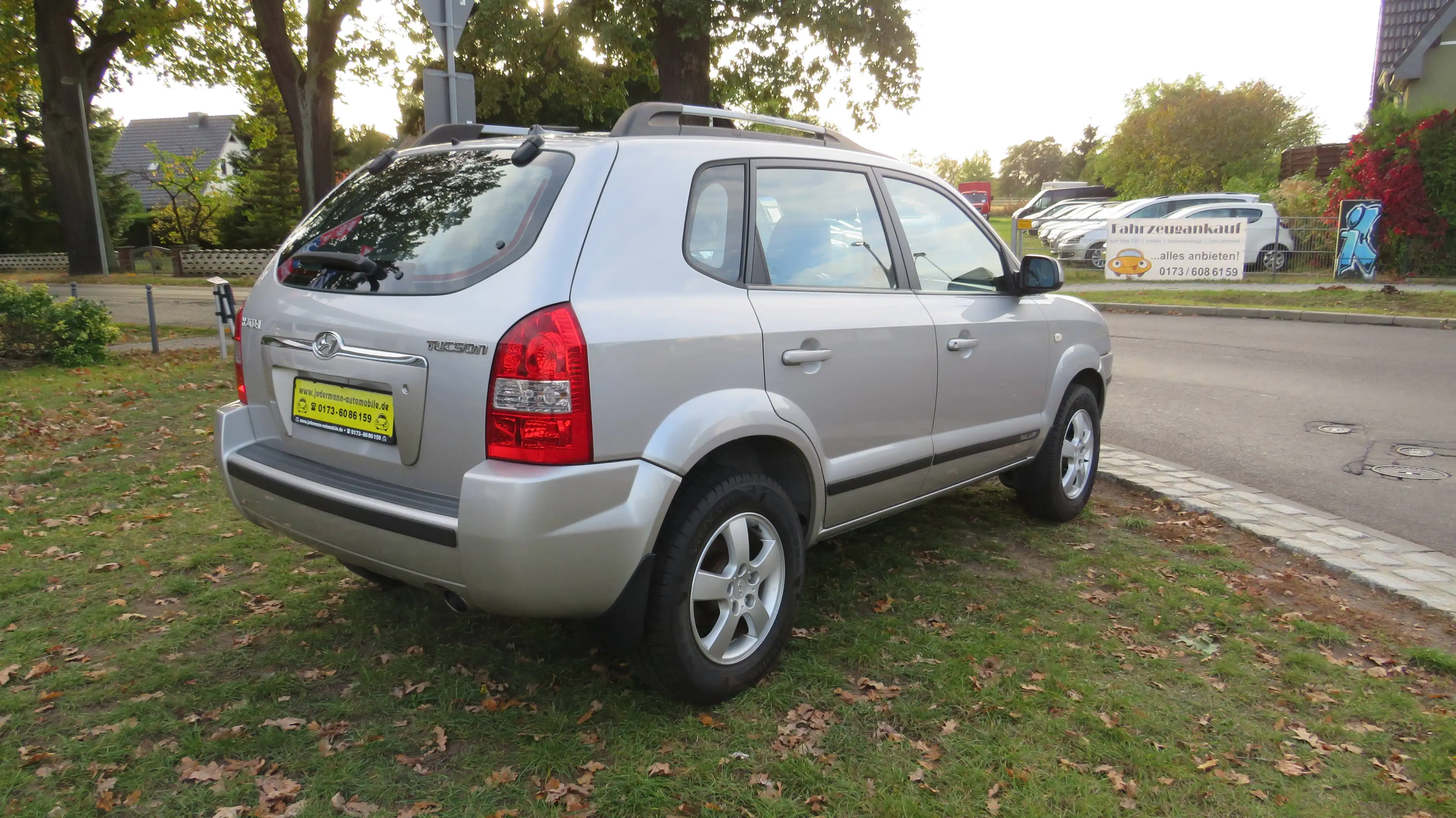 Hyundai TUCSON Tucson 2.0 2WD TÜV & Inspektion neu — photo 7