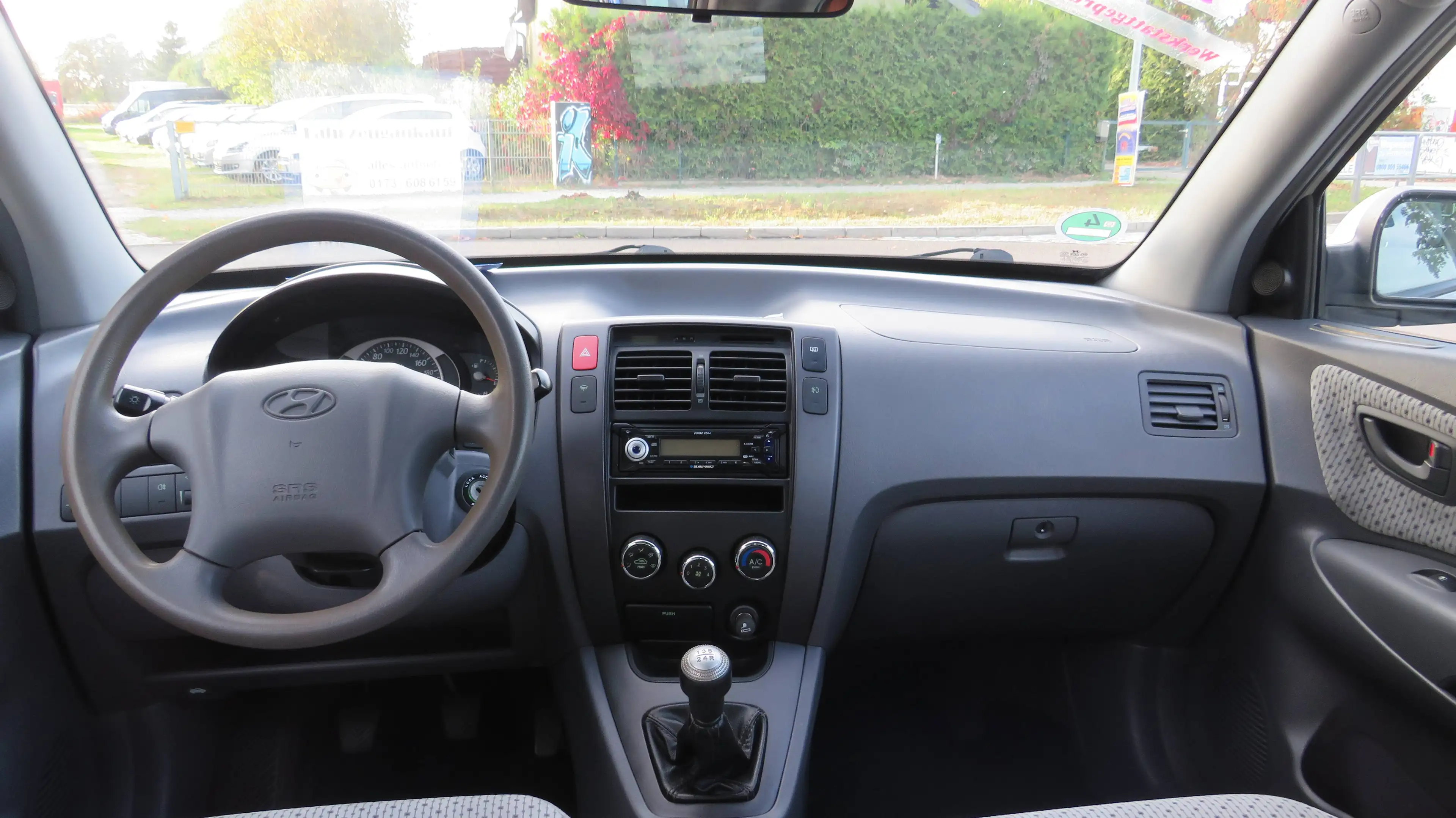 Hyundai TUCSON Tucson 2.0 2WD TÜV & Inspektion neu — photo 15
