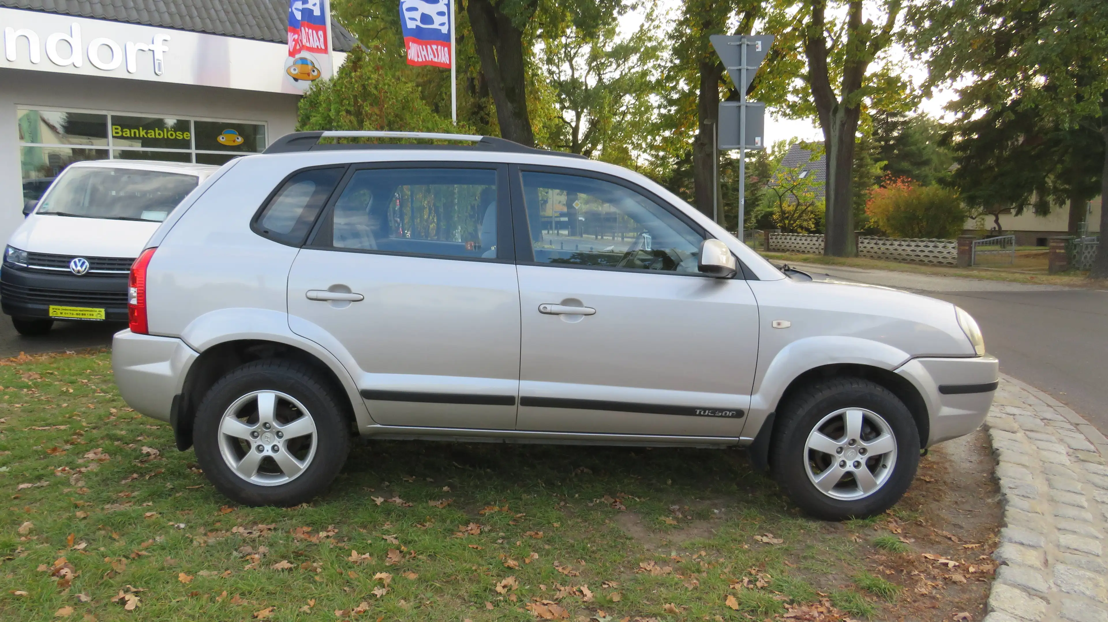 Hyundai TUCSON Tucson 2.0 2WD TÜV & Inspektion neu — photo 8