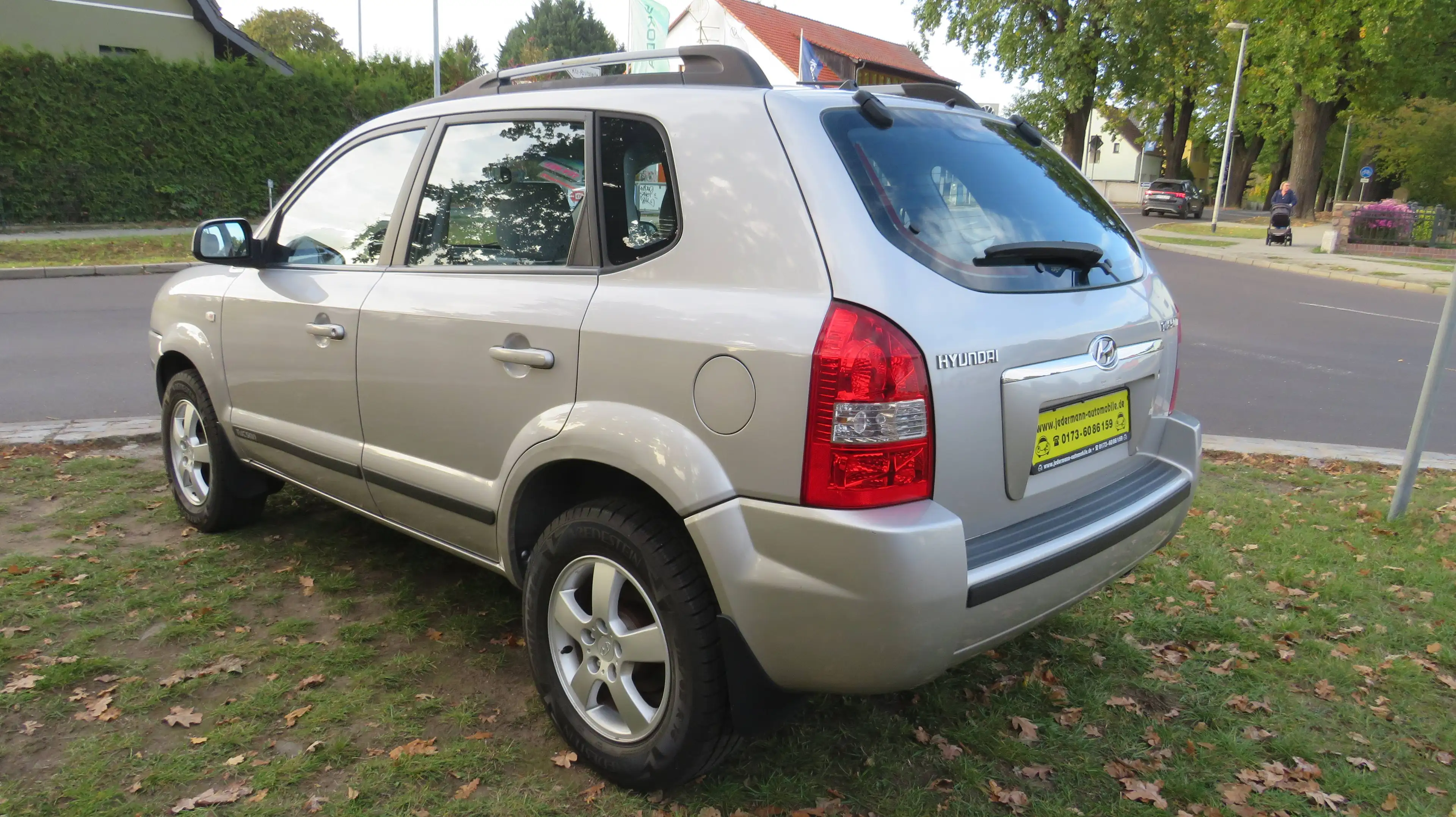 Hyundai TUCSON Tucson 2.0 2WD TÜV & Inspektion neu — photo 5