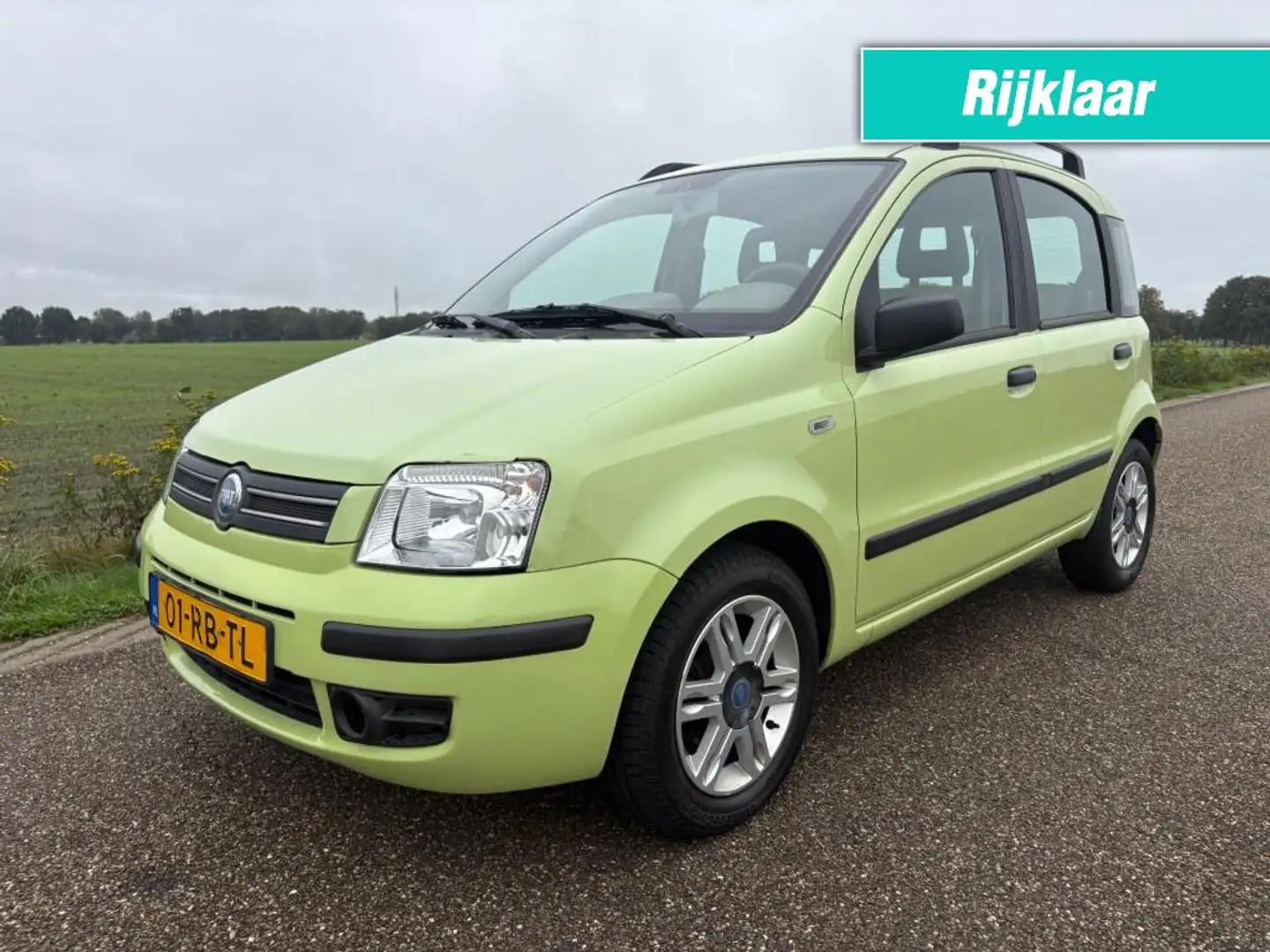 Fiat Panda 1.2 CLASS / 5 DEURS / LICHTMETALENVELGEN Groen - 1