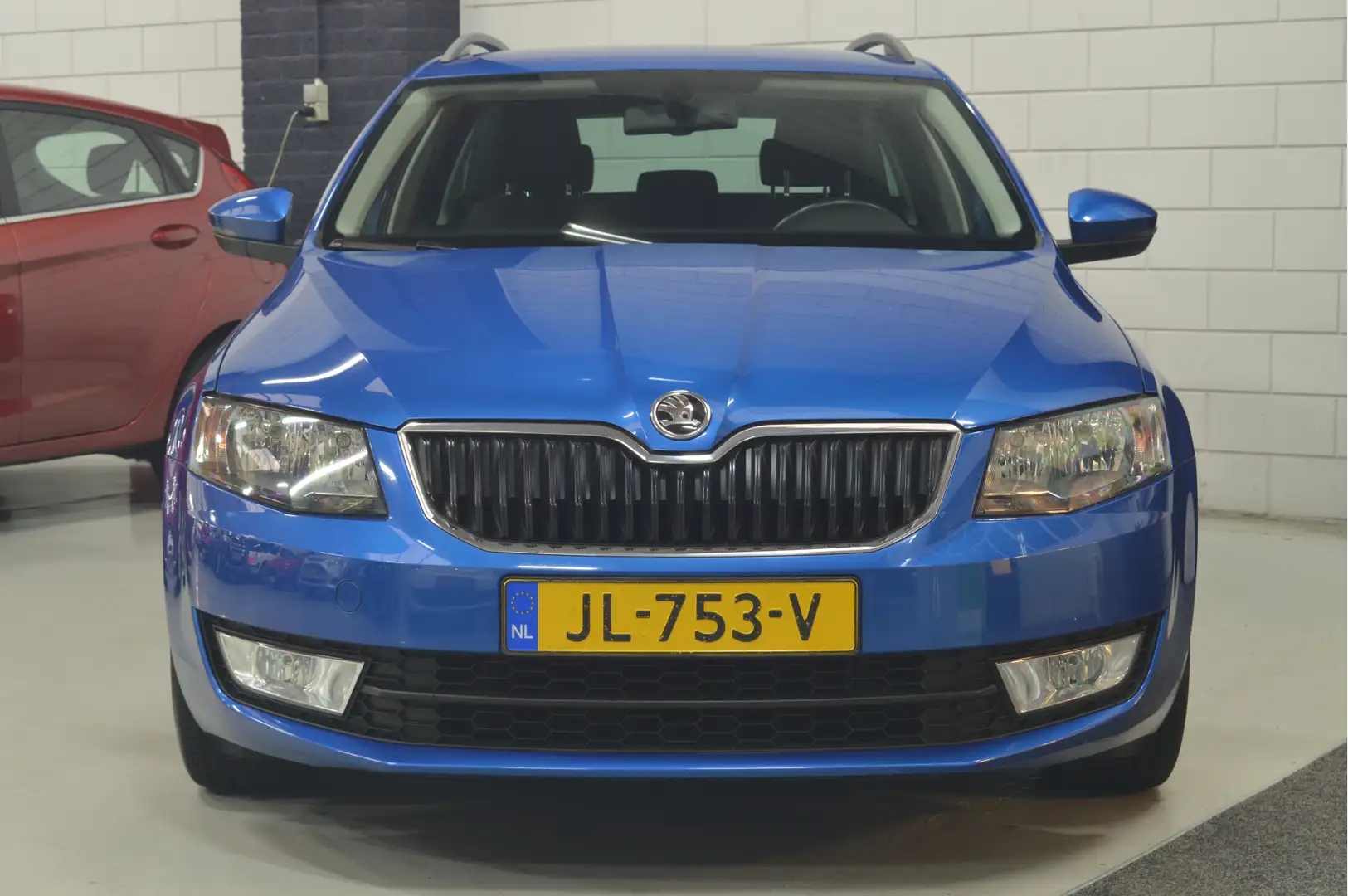 Skoda Octavia Combi 1.2 TSI Greentech Ambition Businessline // C Blau - 2