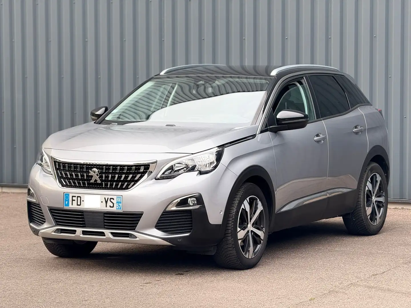 Peugeot 3008 1.5 BlueHDi 130ch ALLURE EAT8 GRIP CONTROL Gris - 1