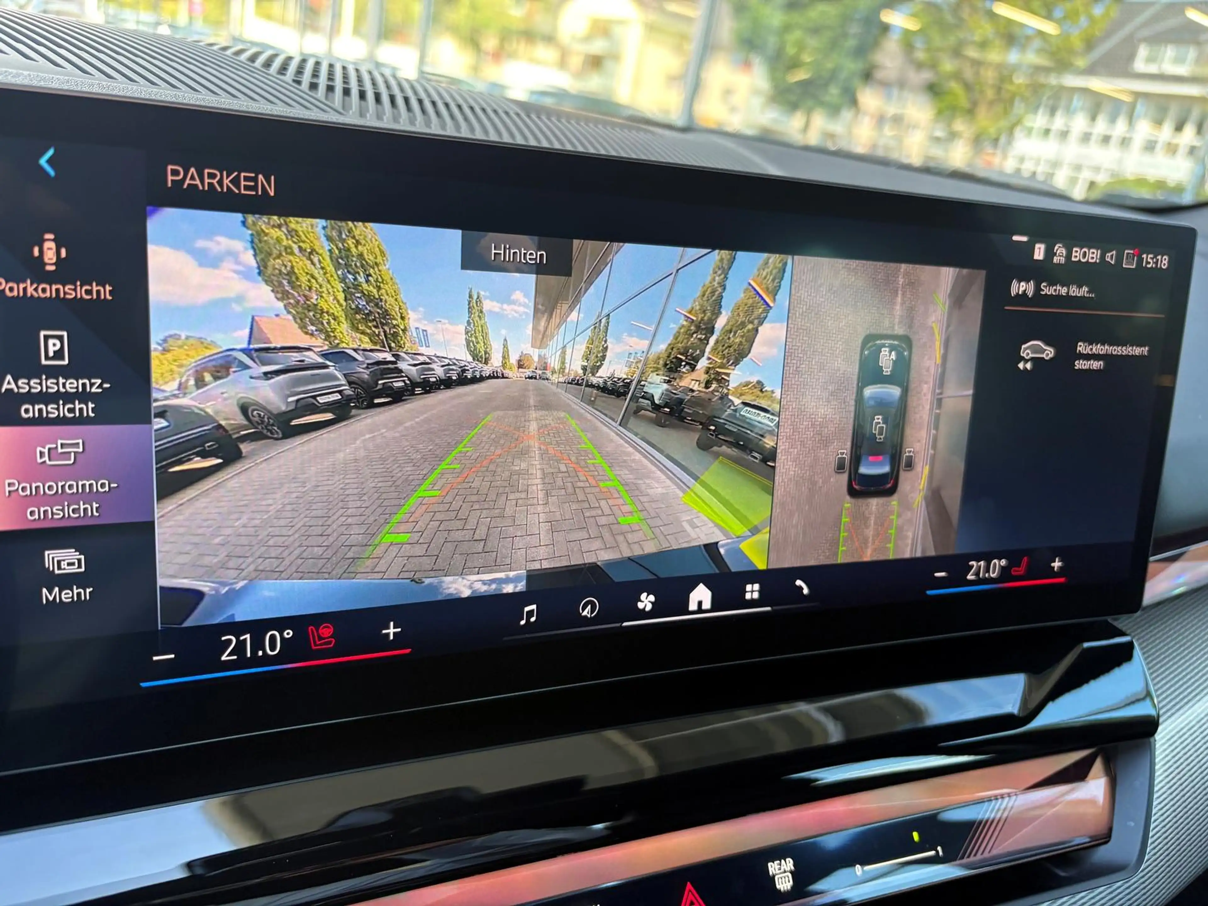 BMW i5 eDrive40 Inno Driveas+ Parkas+ Travel H&K AHK — photo 15