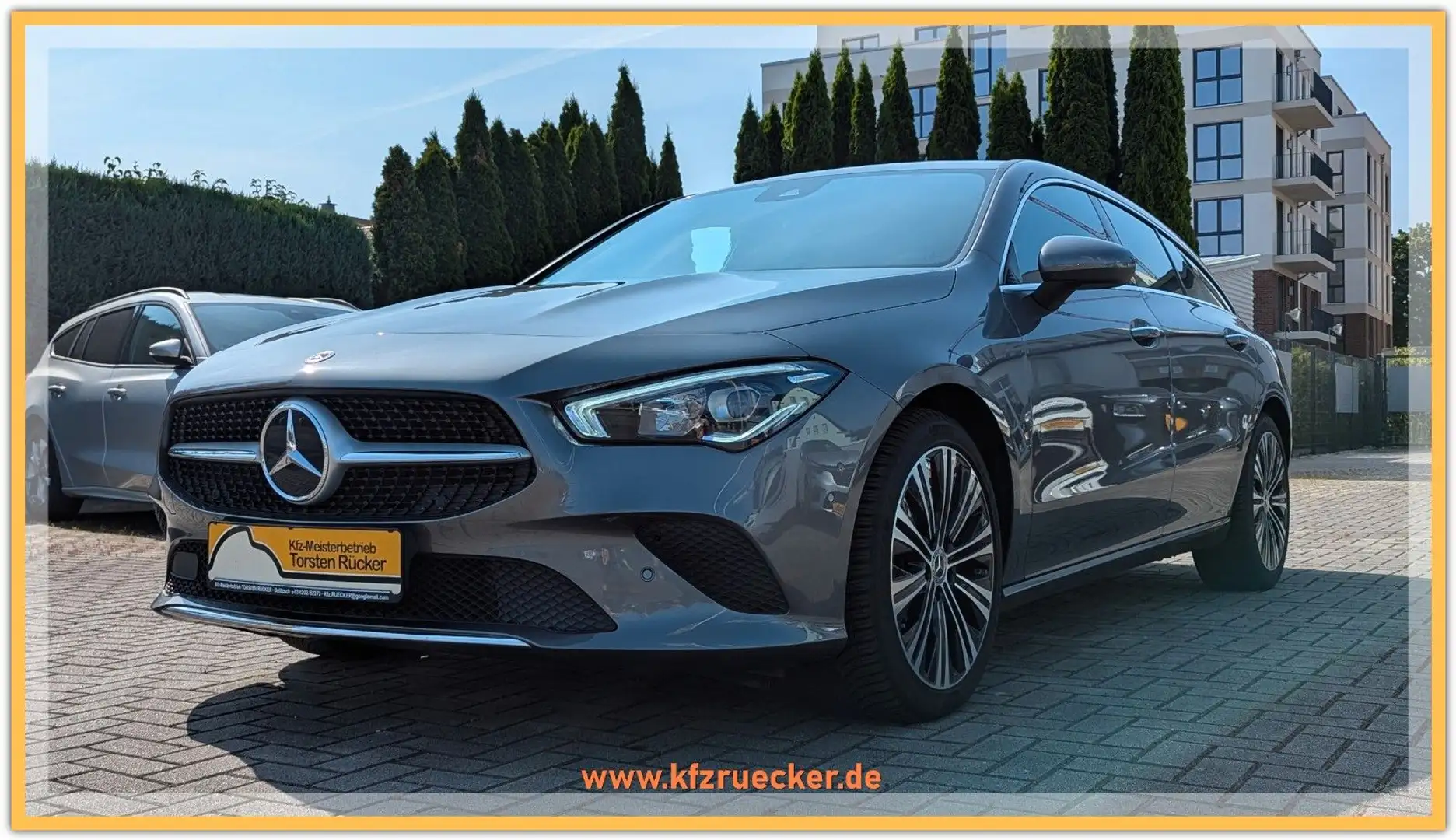 Mercedes-Benz CLA 180 Shooting Brake Progressive 7G-A LED 18" Grau - 2