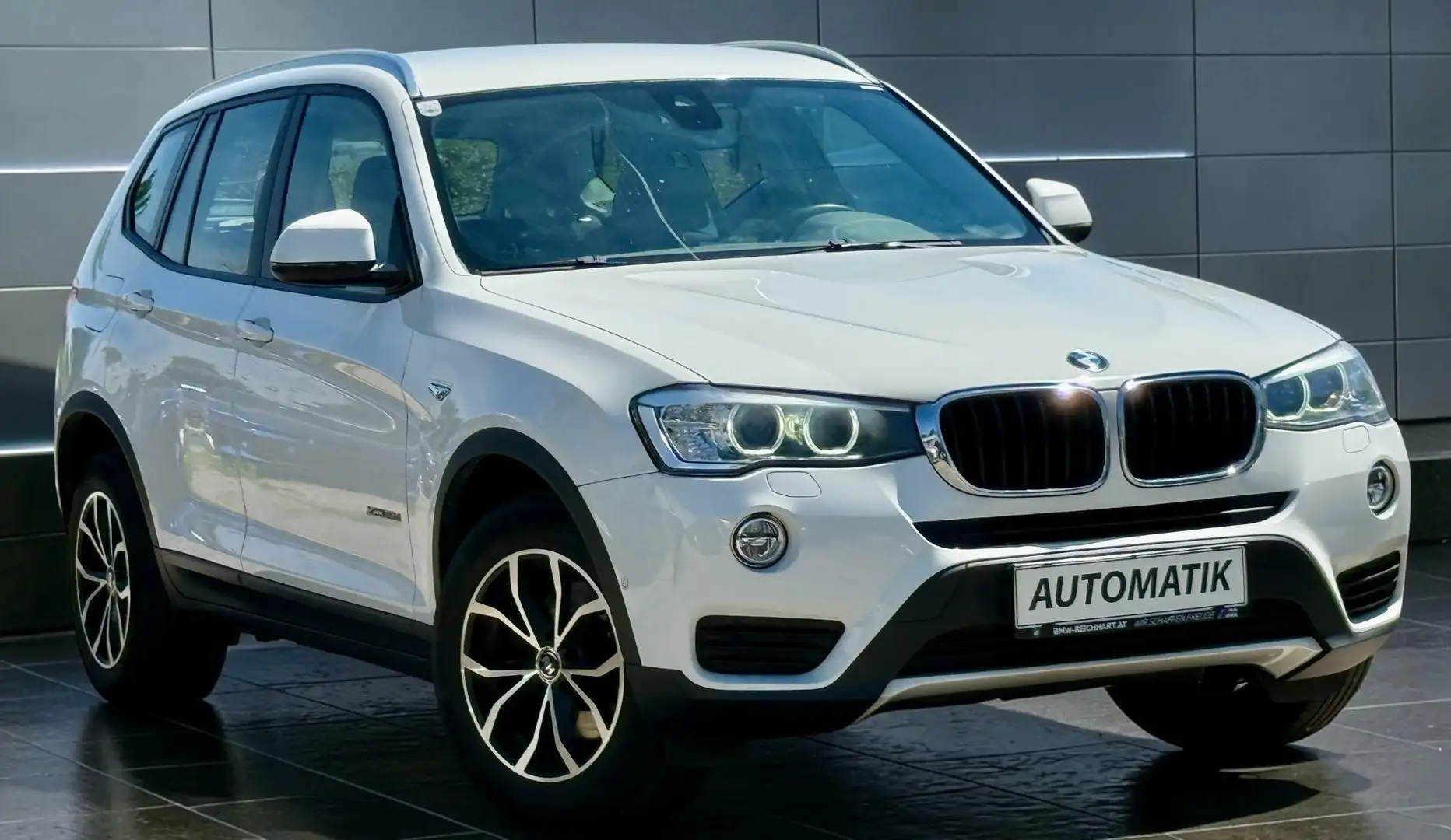 BMW X3 20d X-Drive LCI *Top-Zustand +Servicegepflegt bei Weiß - 2