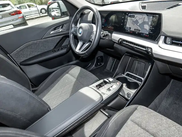 BMW X1 view 14