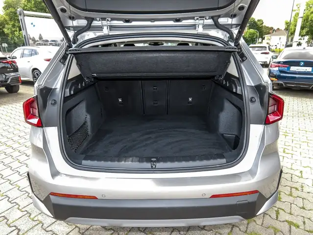BMW X1 view 22