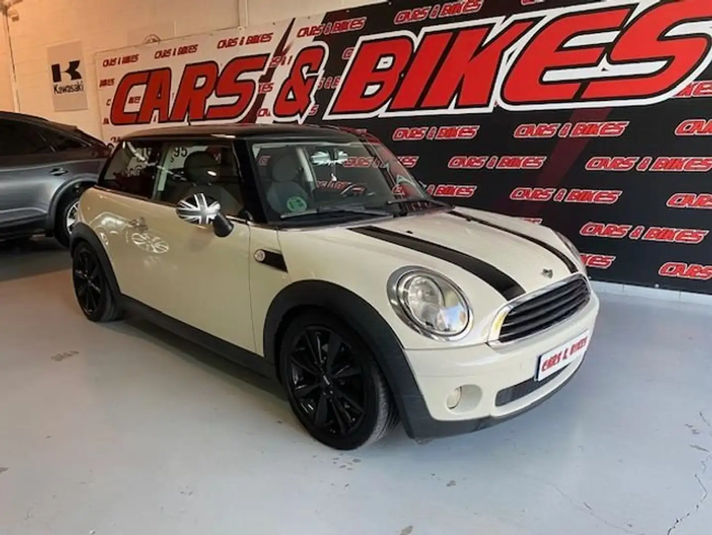 MINI One 75 CV Beige - 2