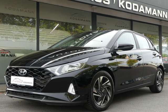Imagine Hyundai i20 Trend*Tempomat*Allwetter*Virtual*Cam*CarPlay