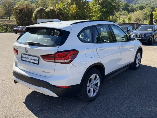 BMW X1 view 14