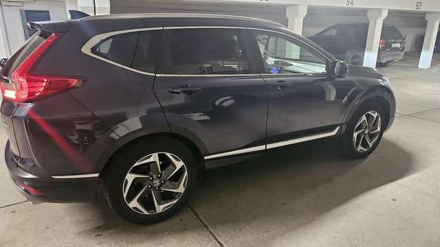 Imagine Honda CR-V 1.5 T 4WD Executive