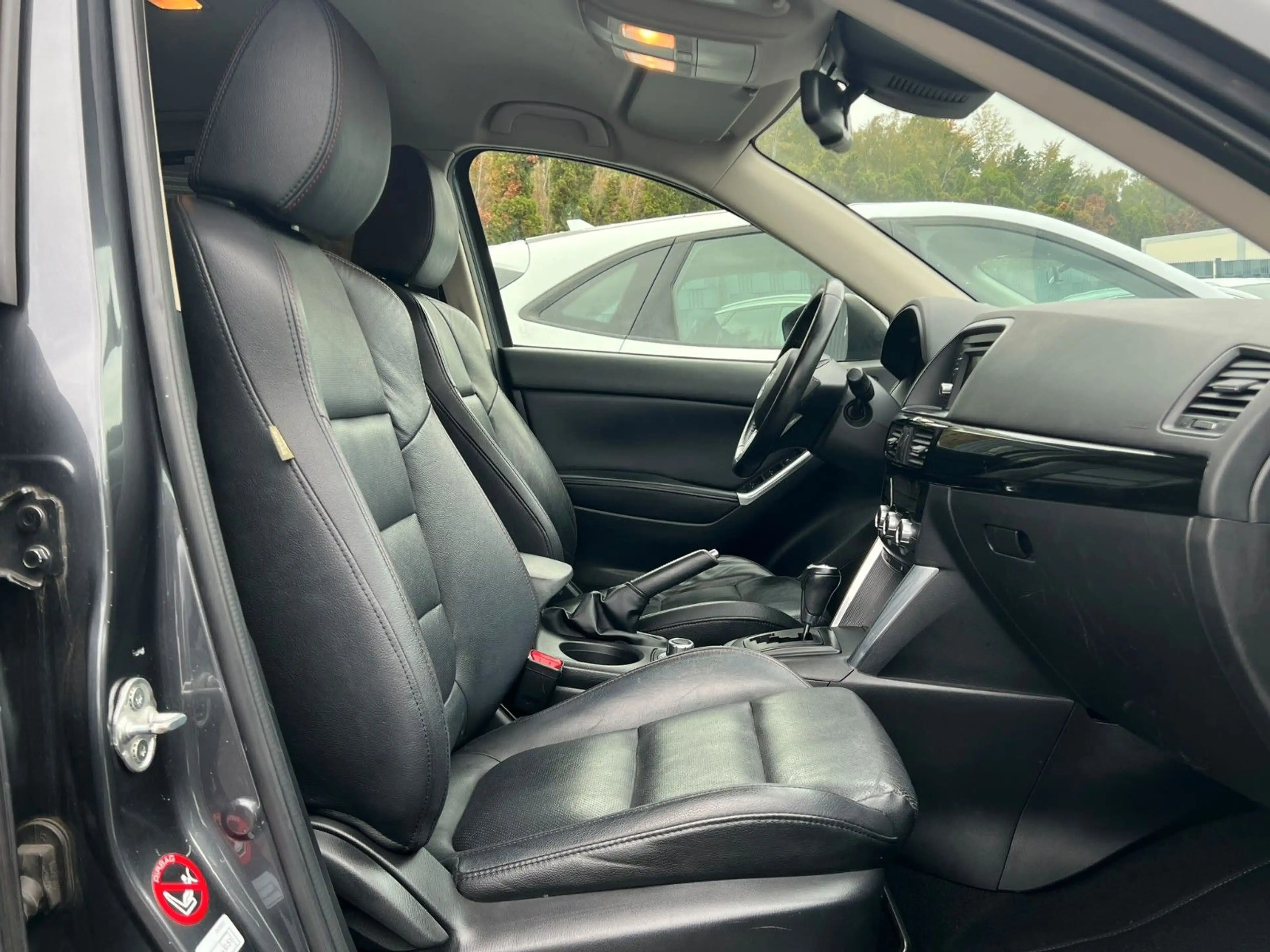 Mazda CX-5 SPORTS-LINE AWD-BOSE-KAMERA-LEDER-SHZ-TEMPO — photo 4