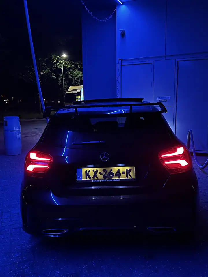 Mercedes-Benz A 180