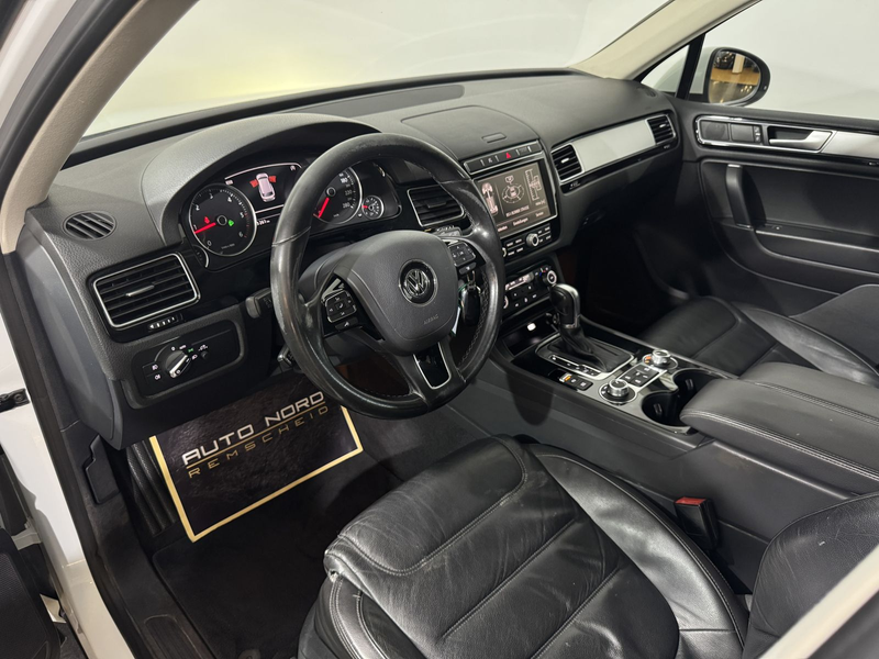 Volkswagen Touareg V6 TDI Terrain Tech 4M *Luft*Kamera*AHK* — photo 15