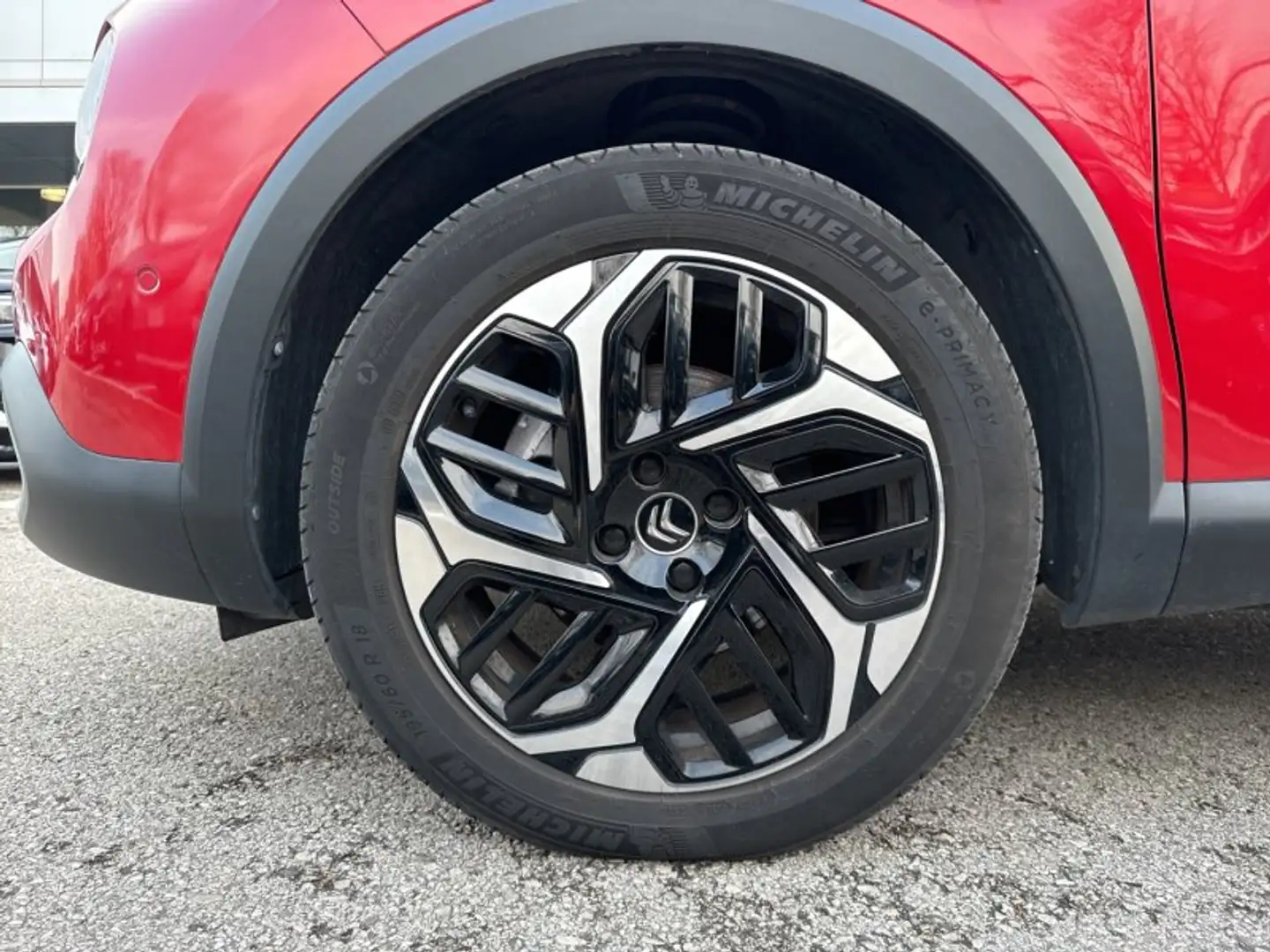 Citroen C4 PureTech 130 S&S EAT8 Shine Rosso - 2