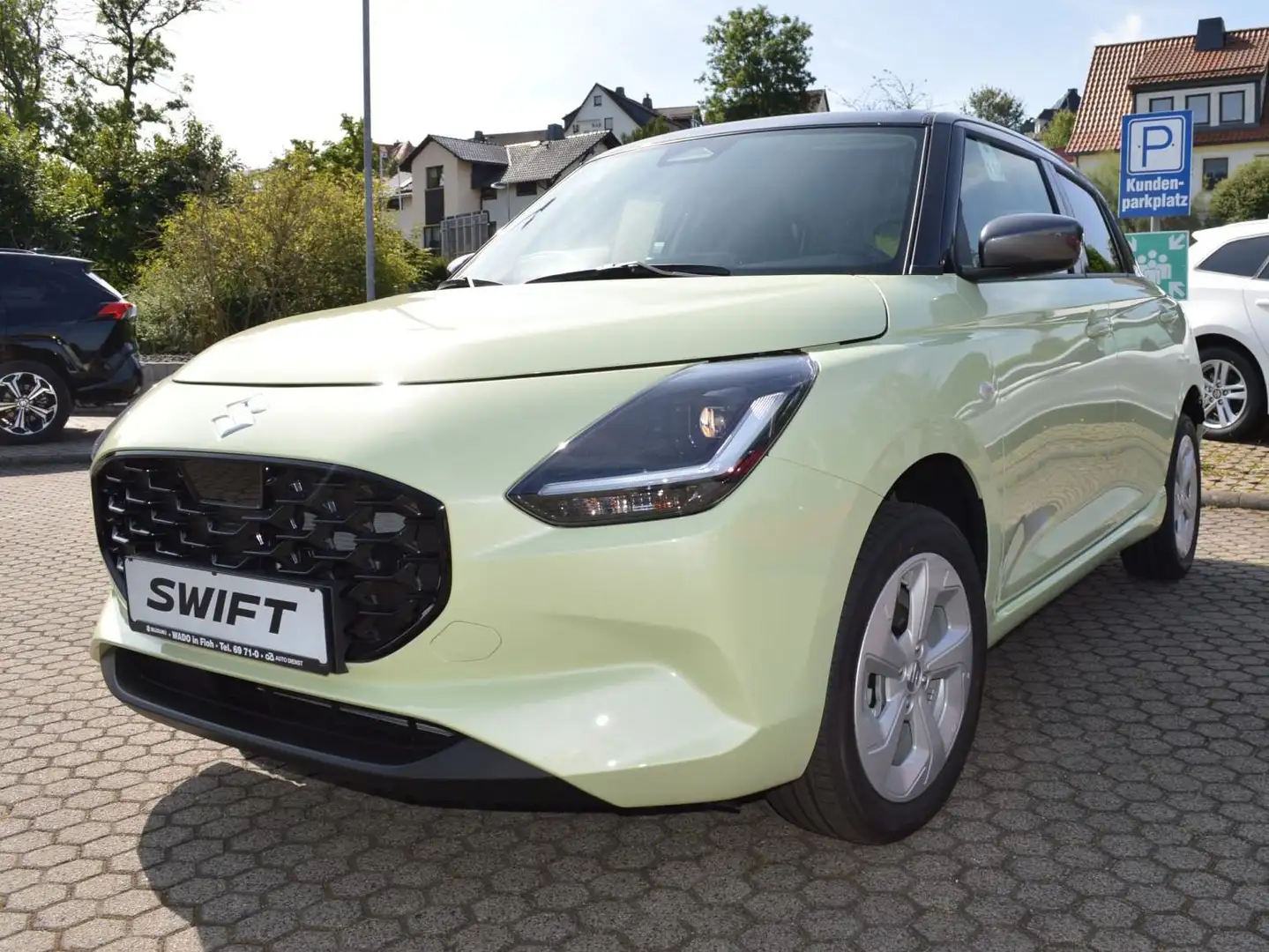 Suzuki Swift 1.2 DUALJET HYBRID ALLGRIP Comfort *AKTION* Geel - 1