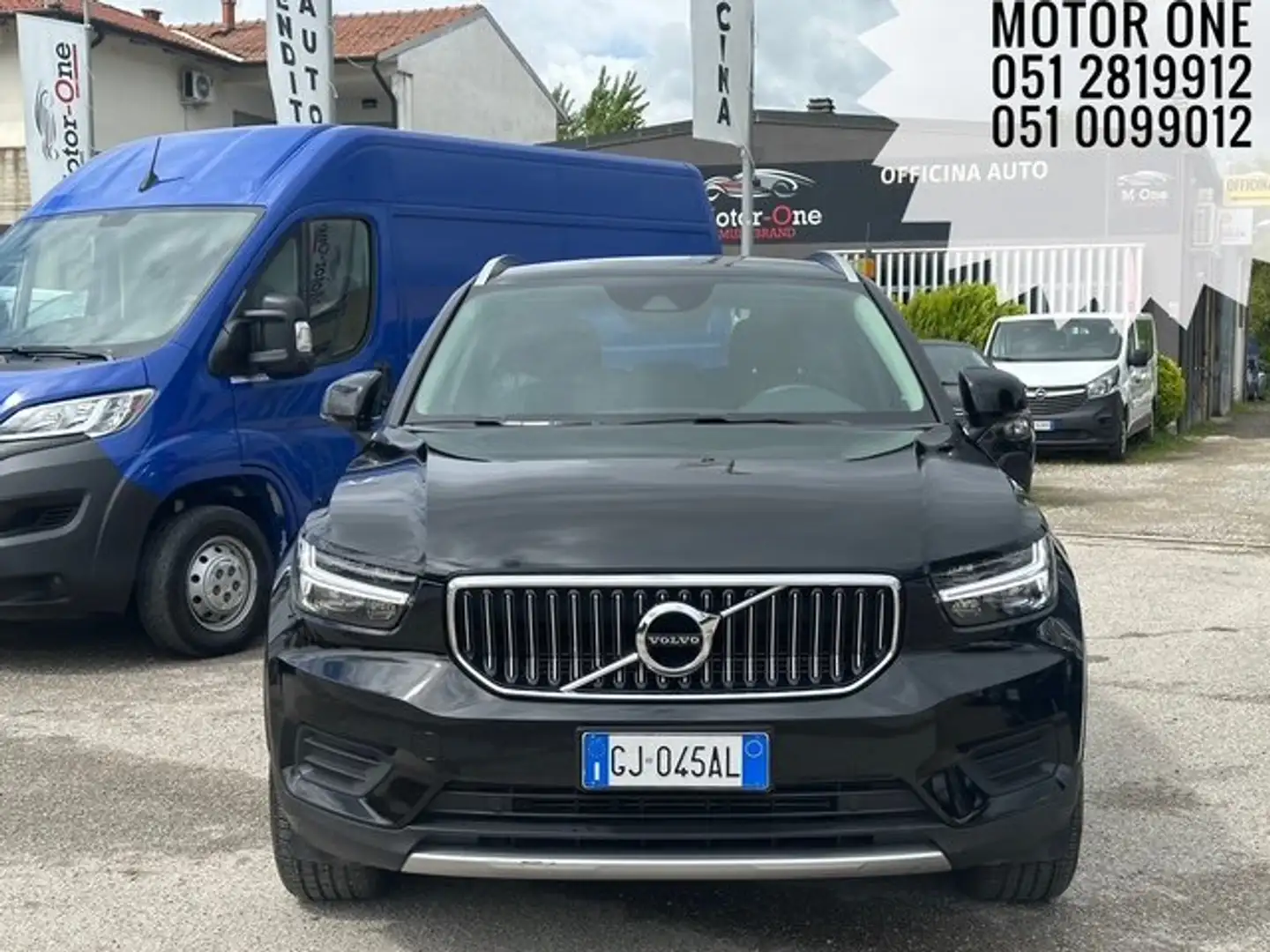 Volvo XC40 1.5 T4 recharge plug-in-hybrid inscription express Nero - 2