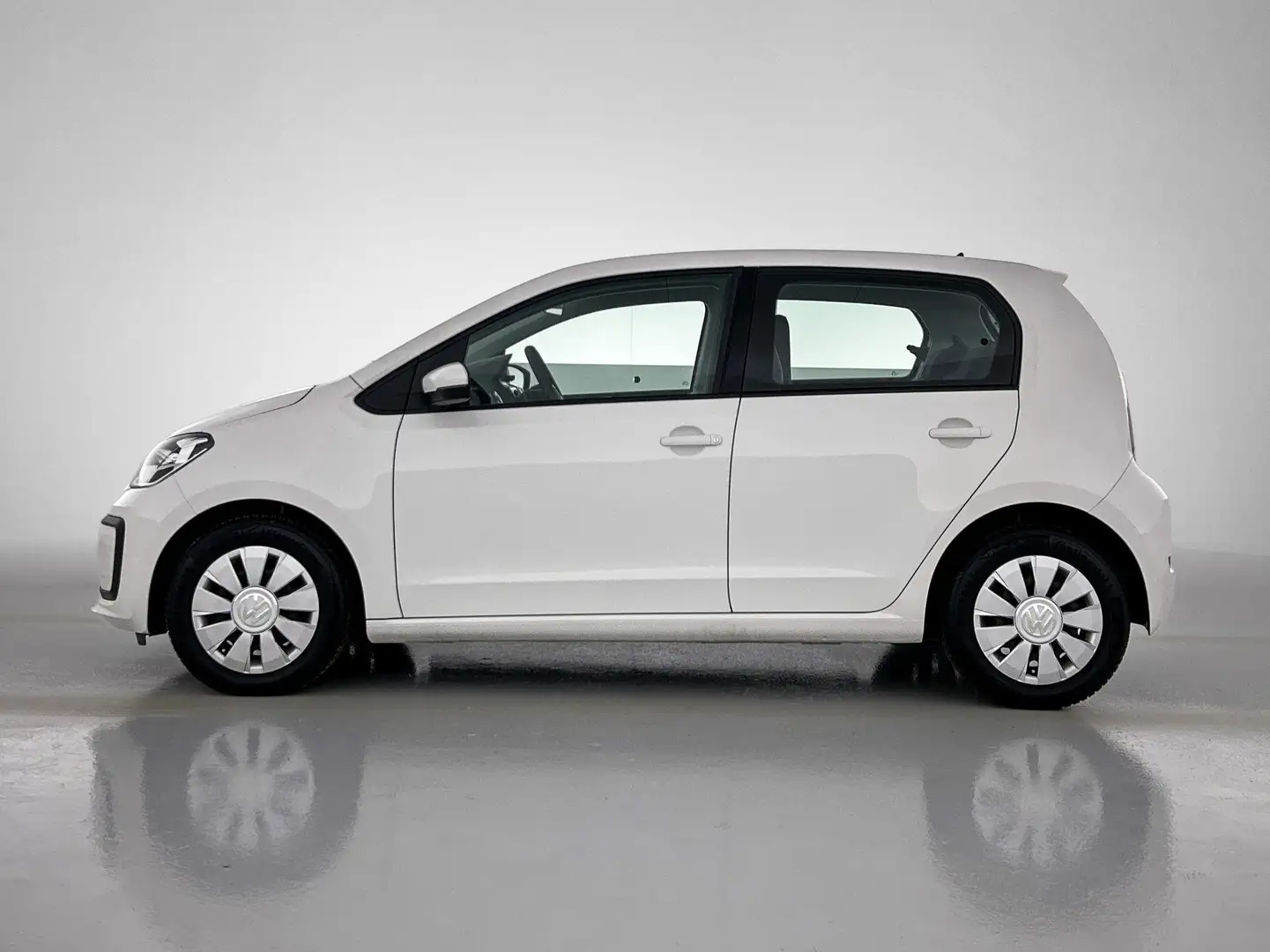 Volkswagen up! 1.0 BMT move up! 60 PK | Airco | Bluetooth | DAB+ Wit - 2