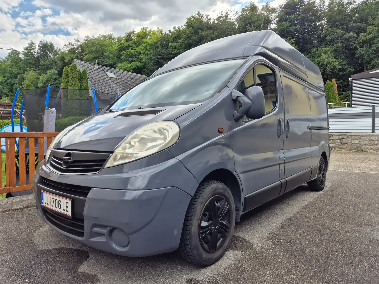 Opel Vivaro Vivaro Life L2H2 2,0 CDTI Szary - 1