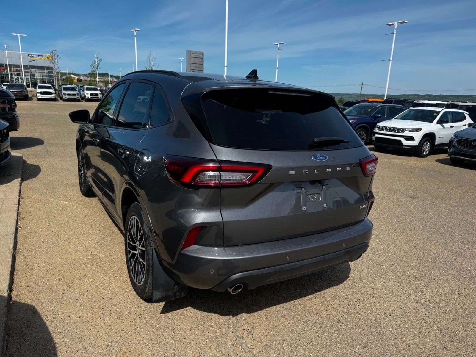 2023 Ford Escape ST-Line Select AWD — снимка 5