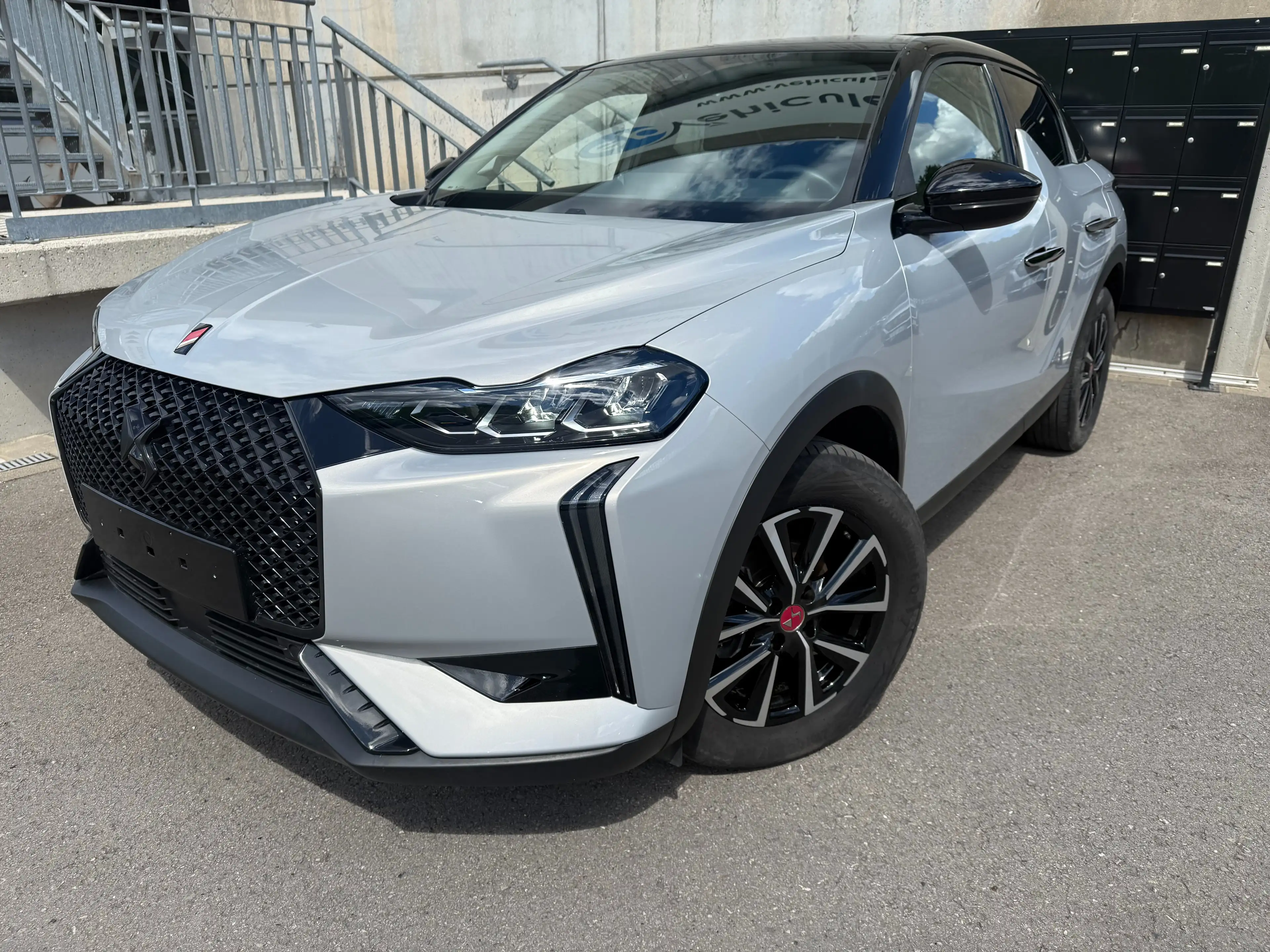 DS Automobiles DS 3 Crossback 1.2 PURETECH 100 PERFORMANCE LINE