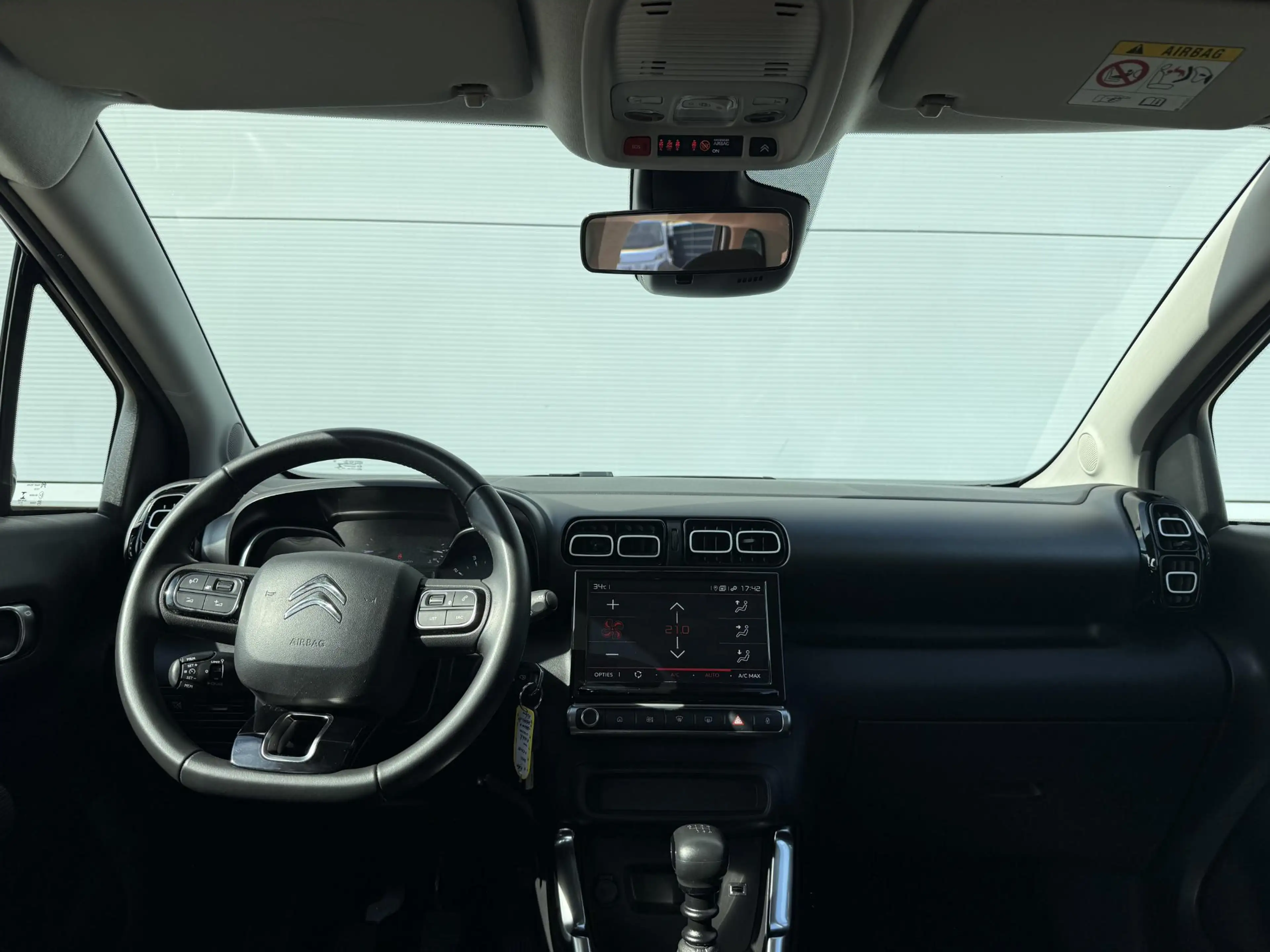 Citroen C3 Aircross 110 pk Shine | Cruise Control | Navigatie | Apple — photo 11