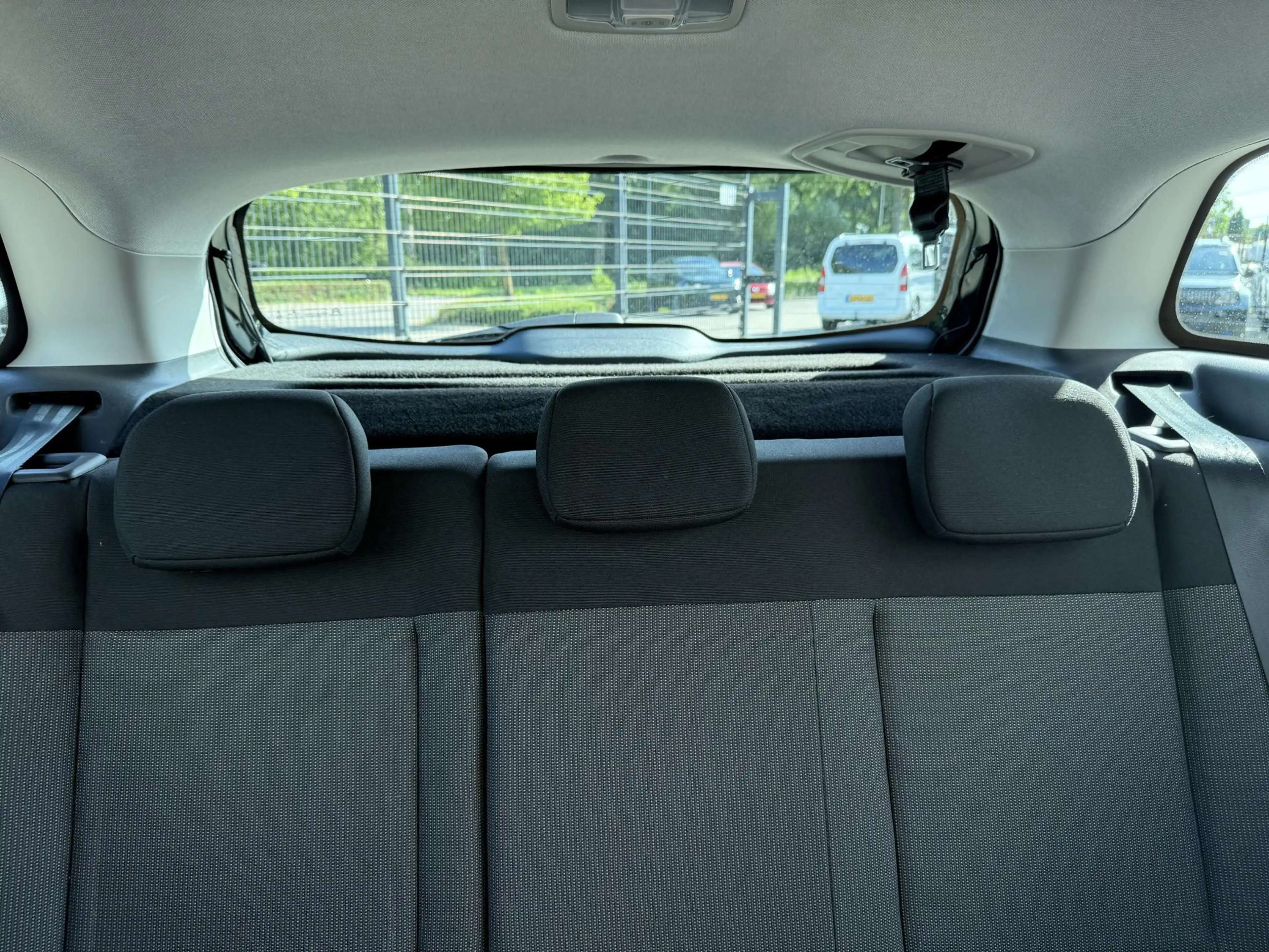 Citroen C3 Aircross 110 pk Shine | Cruise Control | Navigatie | Apple — photo 14