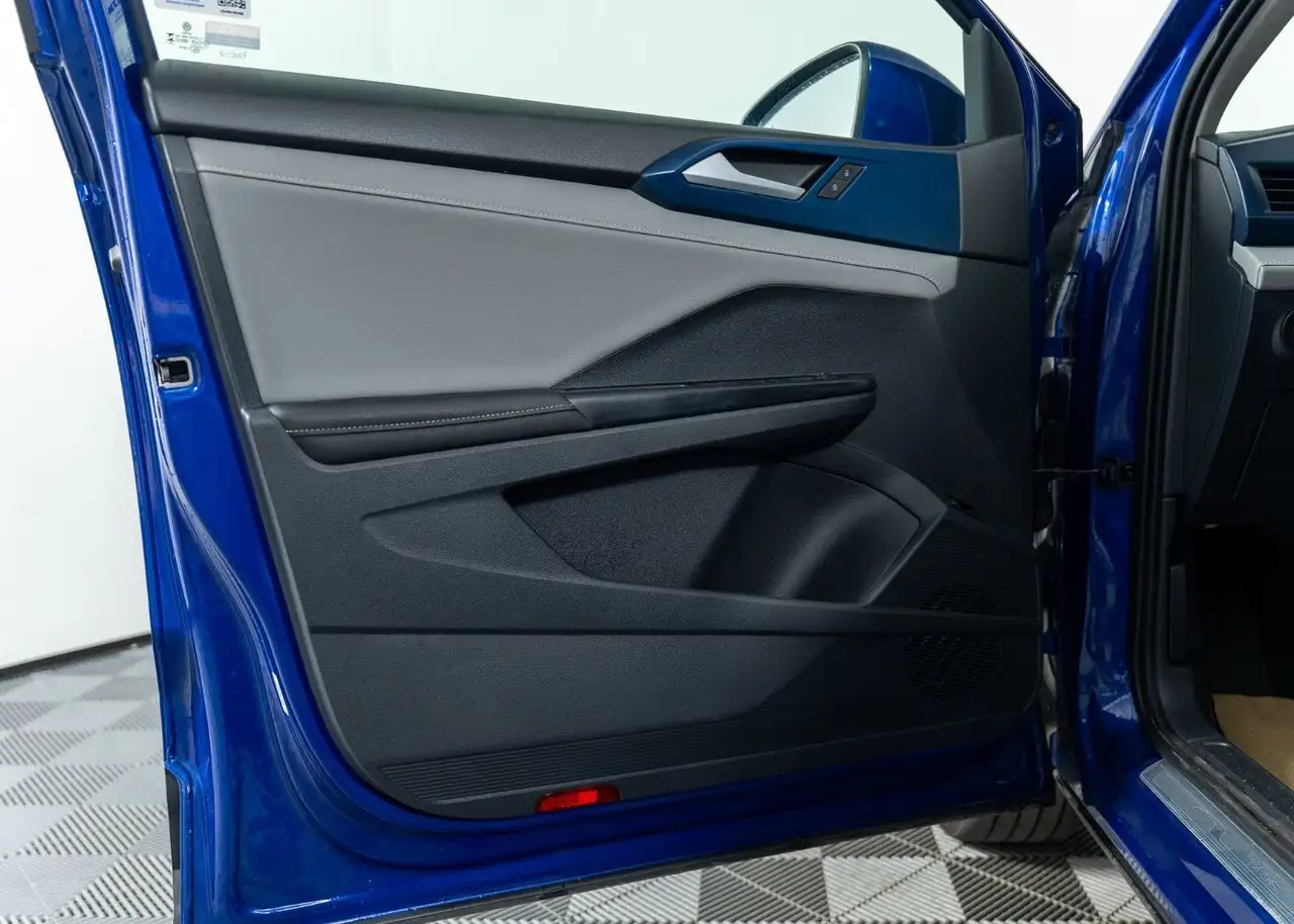 Volkswagen Taos снимка Volkswagen Taos