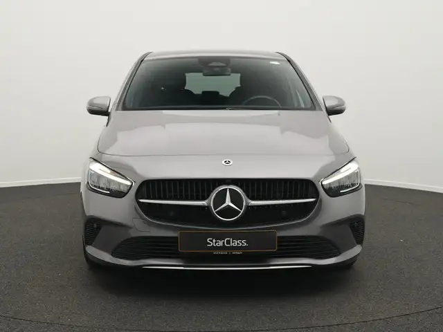 Mercedes-Benz B Class view 2