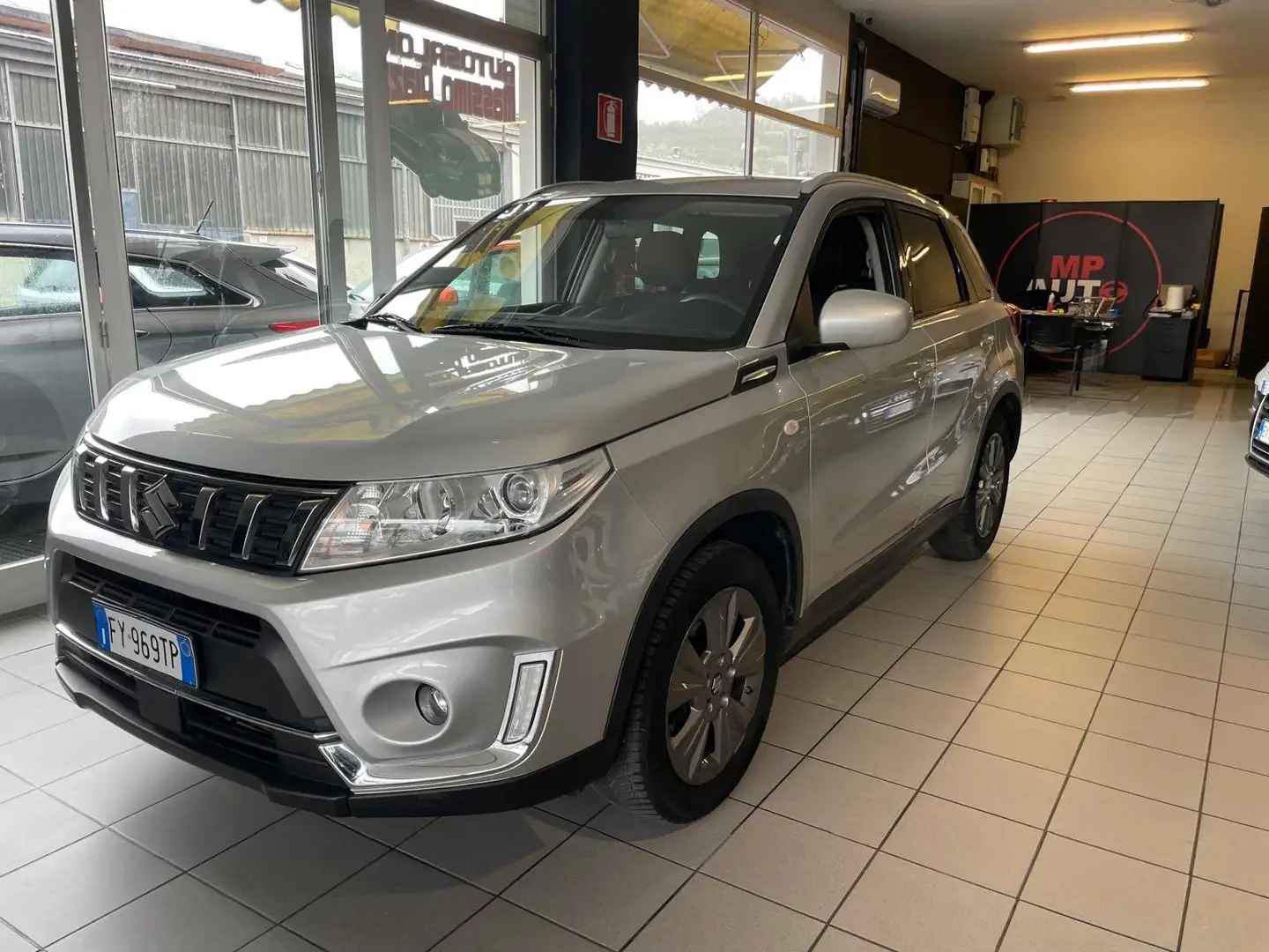 Suzuki Vitara Vitara 1.0 boosterjet Starview 2wd GPL Срібний - 2