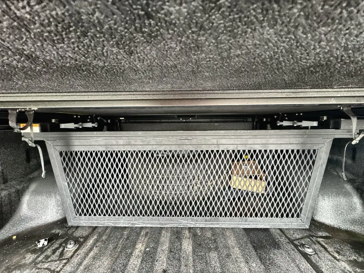 Toyota Tundra снимка Toyota Tundra
