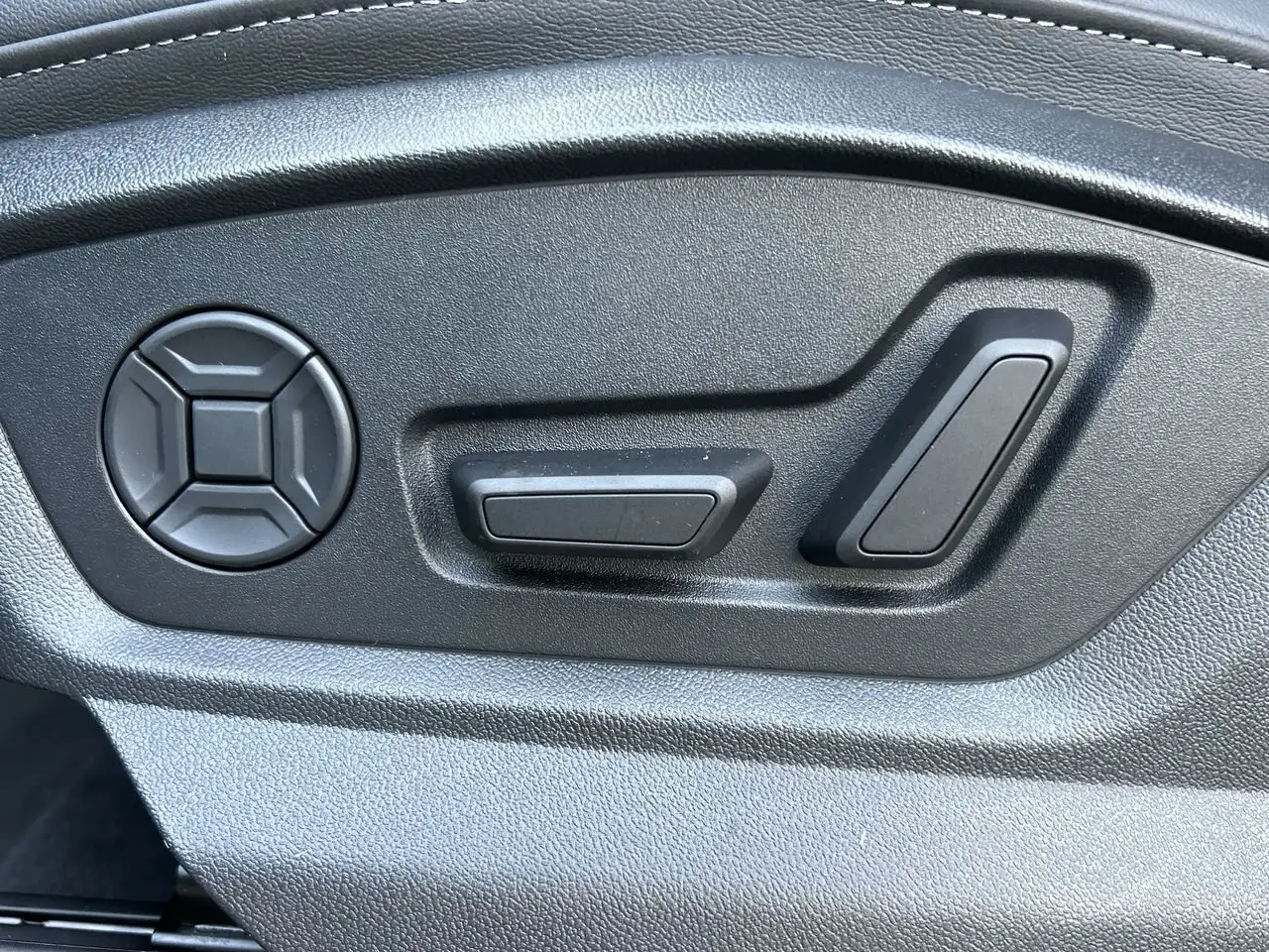 Audi Q7 снимка Audi Q7