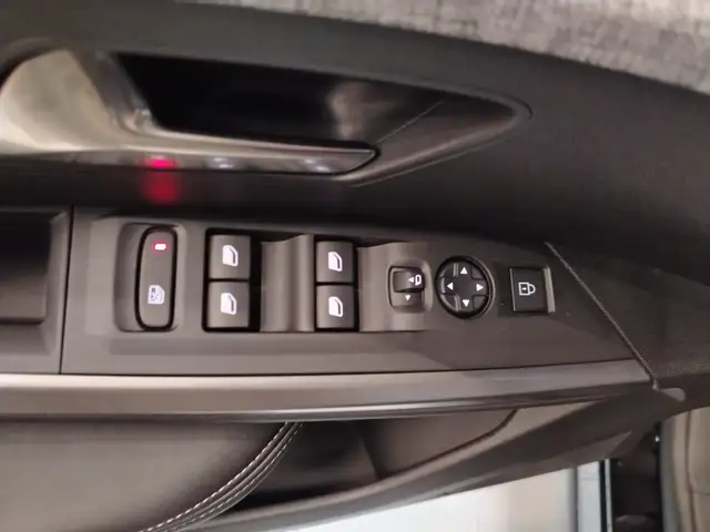 Peugeot 3008 view 14