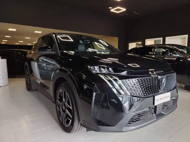 Peugeot 3008 view 6