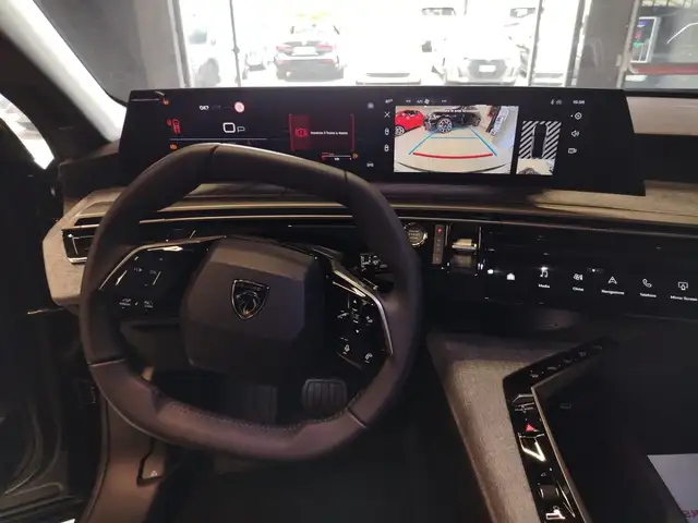 Peugeot 3008 view 13