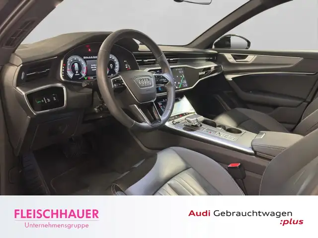 Audi A6 Avant view 10