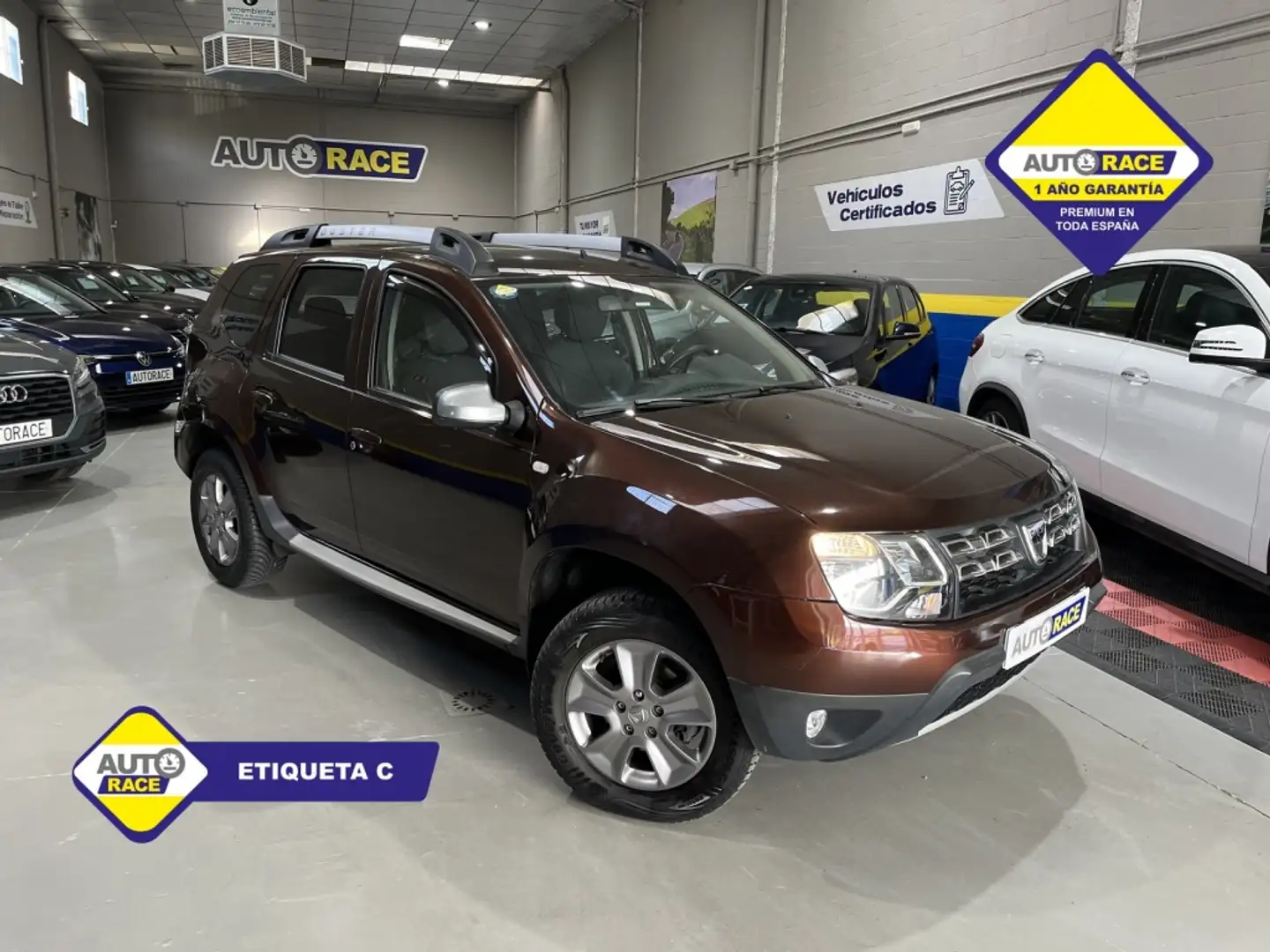 Dacia Duster 1.2 TCE Laureate 4x2 125 Marrón - 1
