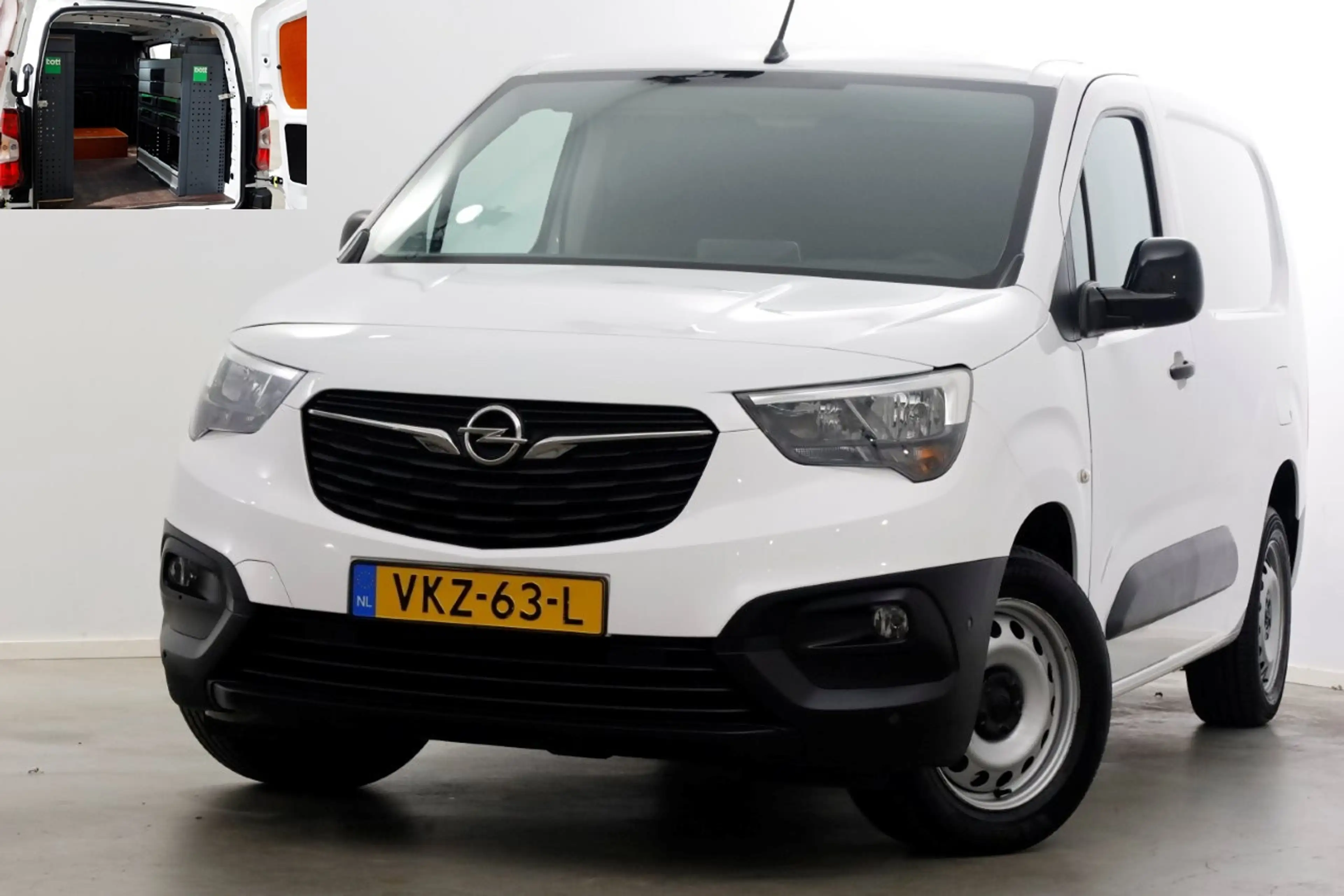 Opel Combo 1.5D 102pk L2H1 Edition Navi/Camera/Inrichting 07-