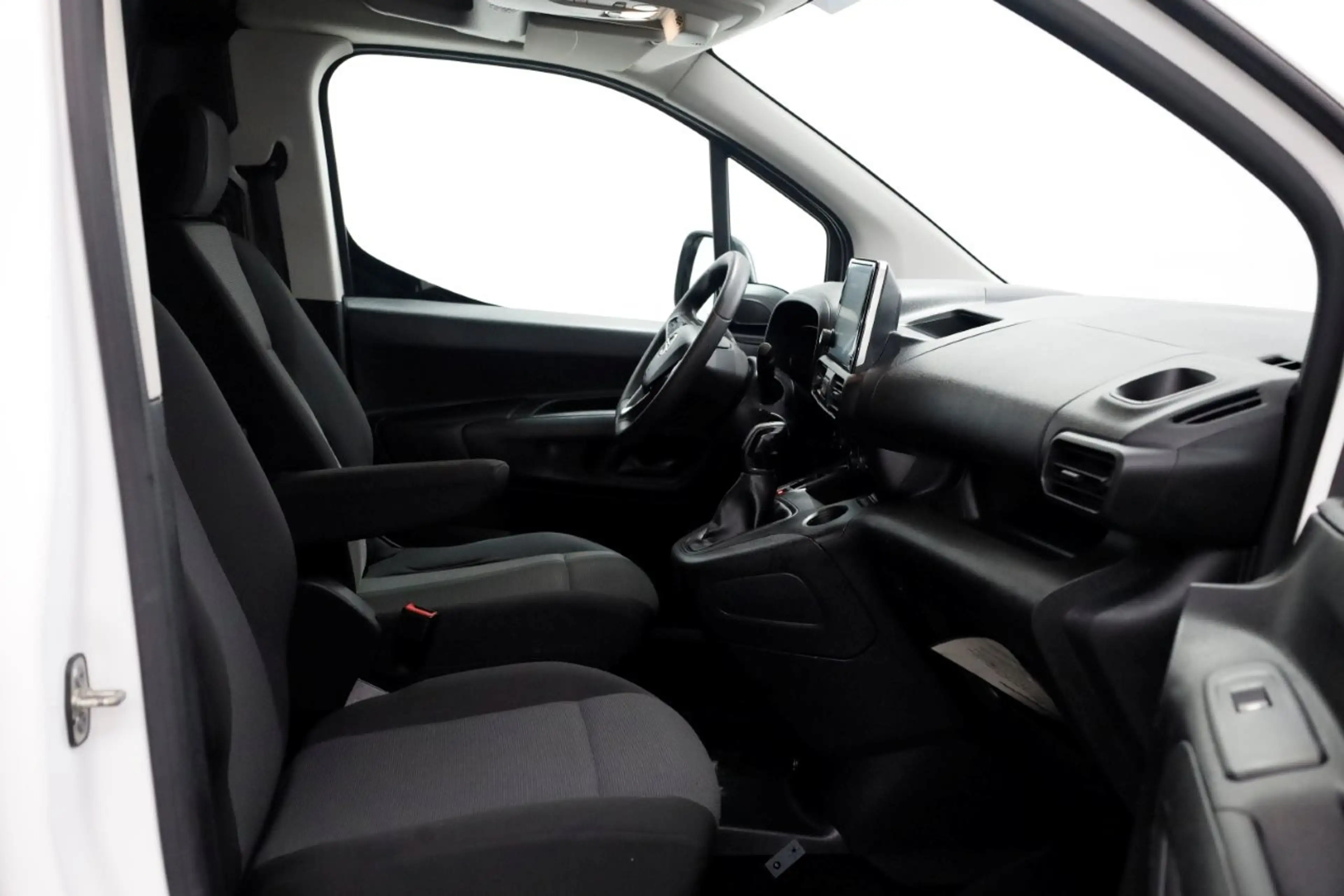 Opel Combo 1.5D 102pk L2H1 Edition Navi/Camera/Inrichting 07- — photo 3