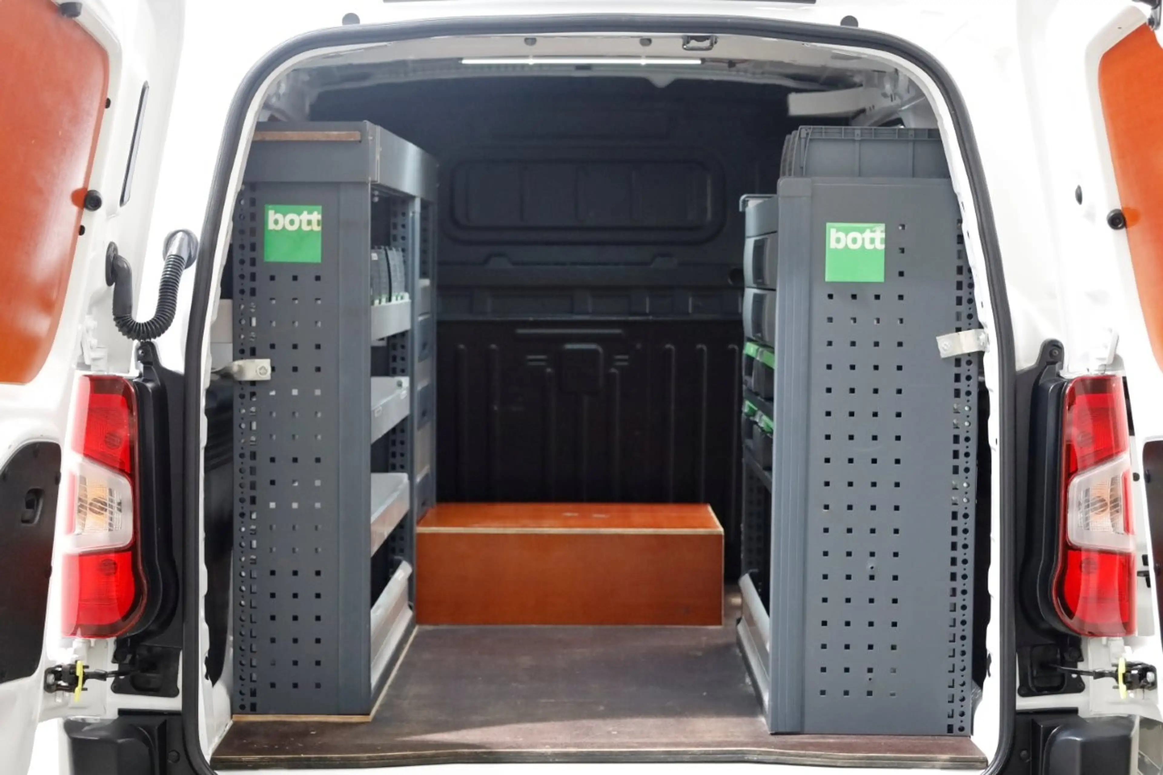 Opel Combo 1.5D 102pk L2H1 Edition Navi/Camera/Inrichting 07- — photo 5
