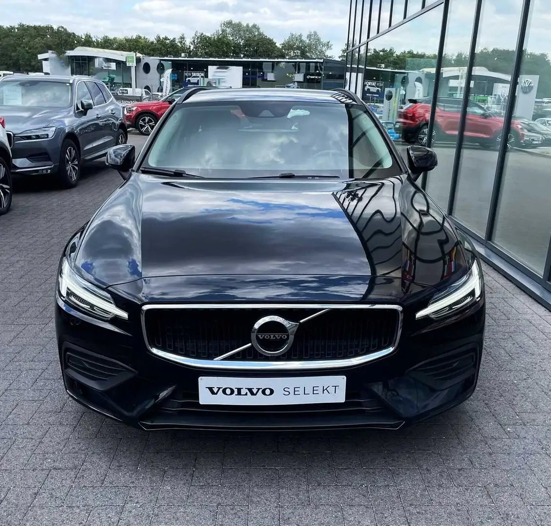 Volvo V60 Momentum D3 automatique Negro - 2