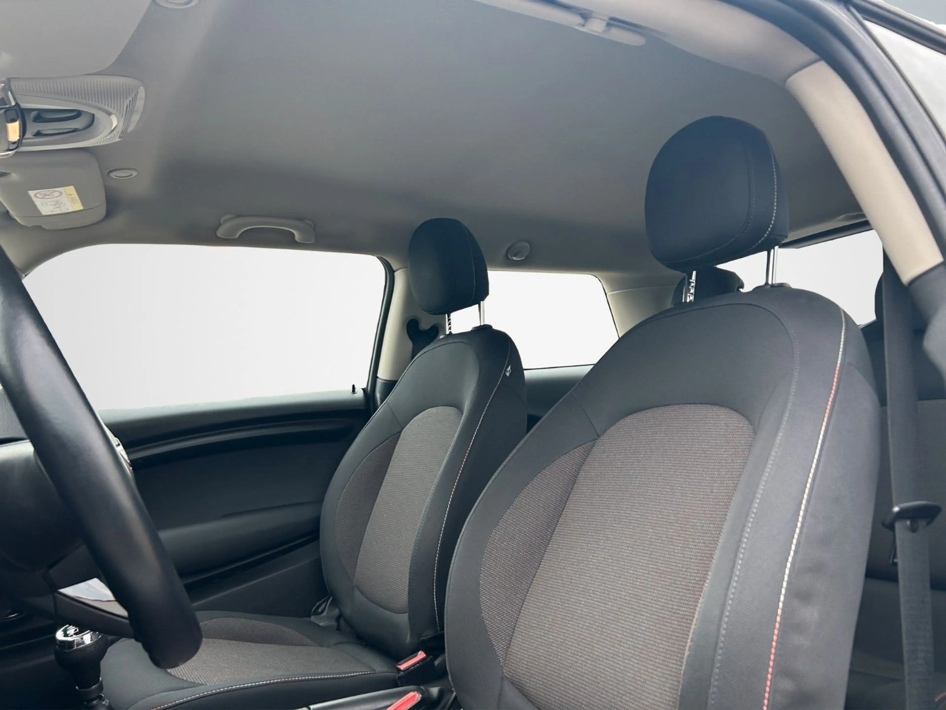 MINI One Mini 3-trg. One First Klima — photo 10