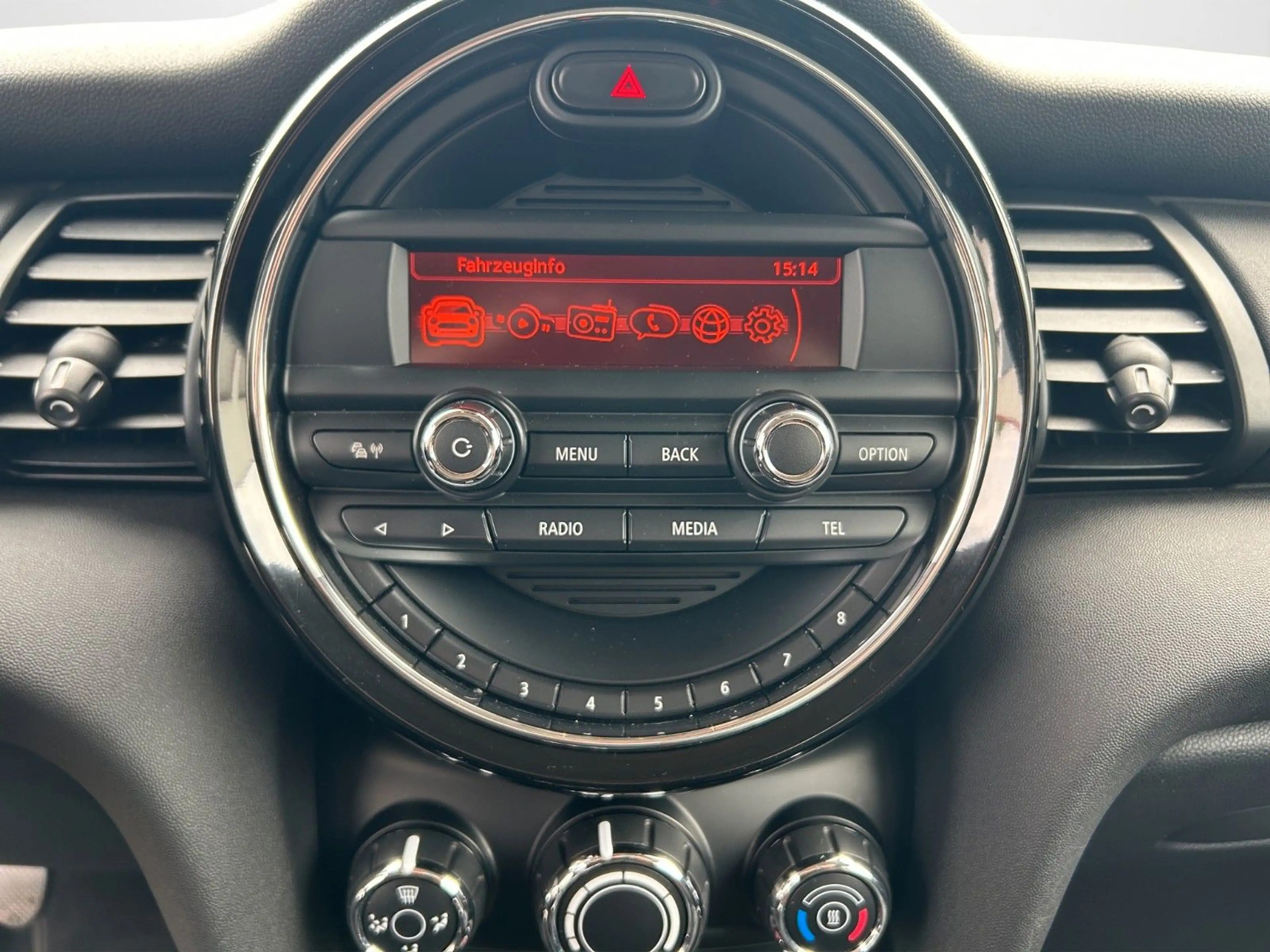 MINI One Mini 3-trg. One First Klima — photo 14