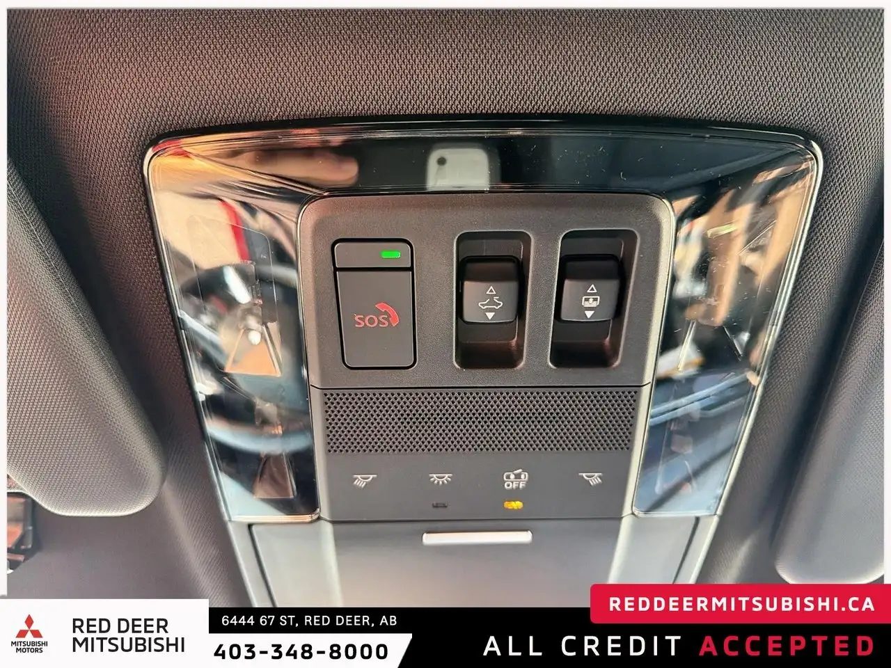 Mitsubishi Outlander photo Mitsubishi Outlander