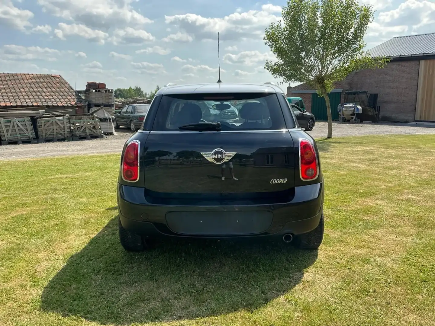 MINI Cooper Countryman Noir - 2