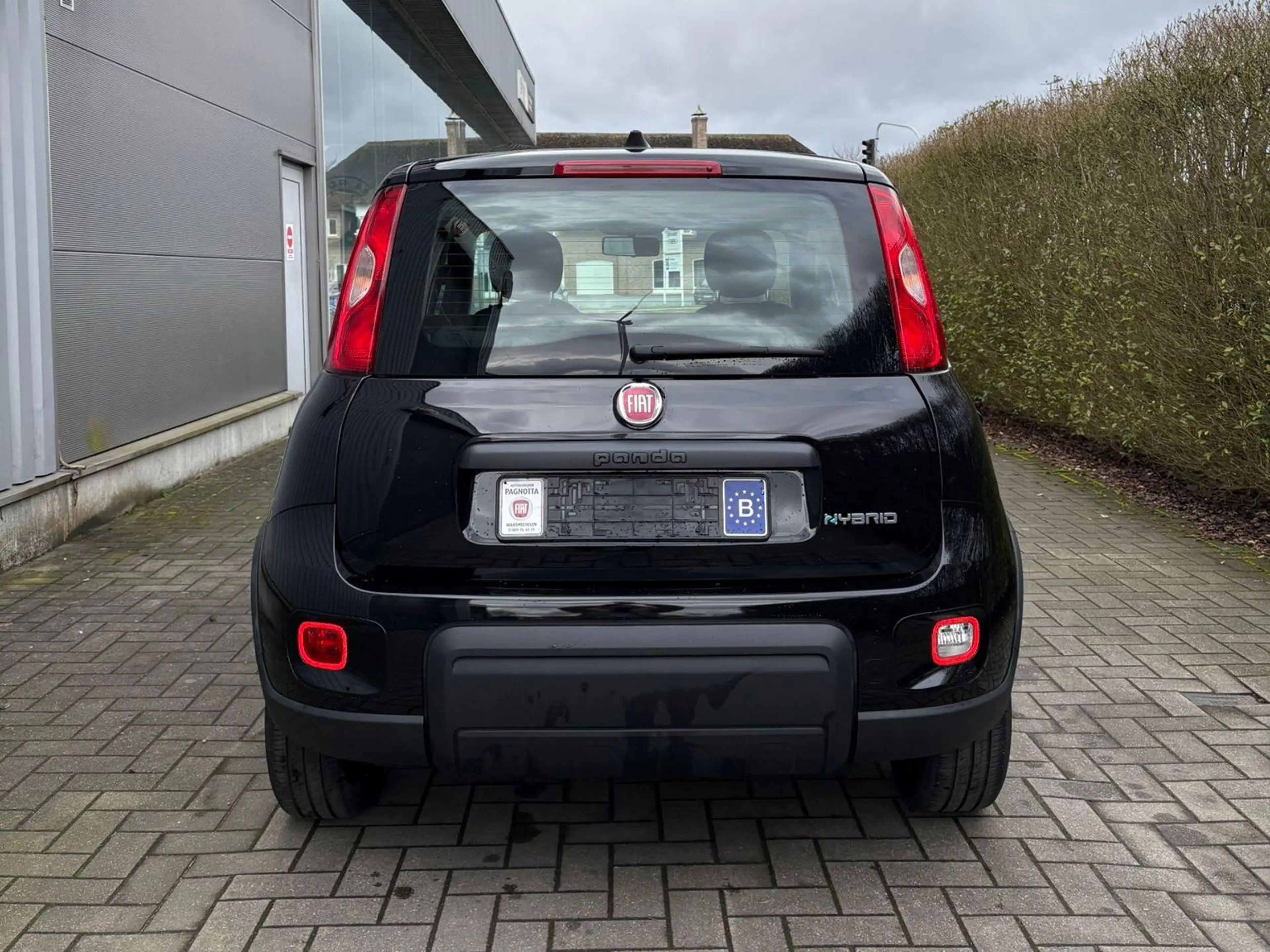 Fiat New Panda 1.0 HYBRID — photo 3