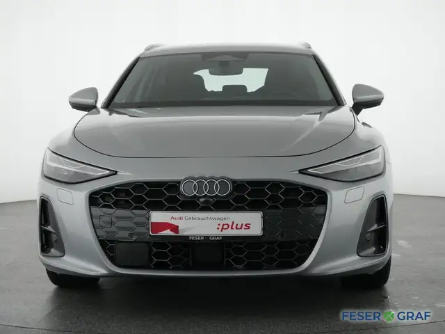 Audi A6 view 13