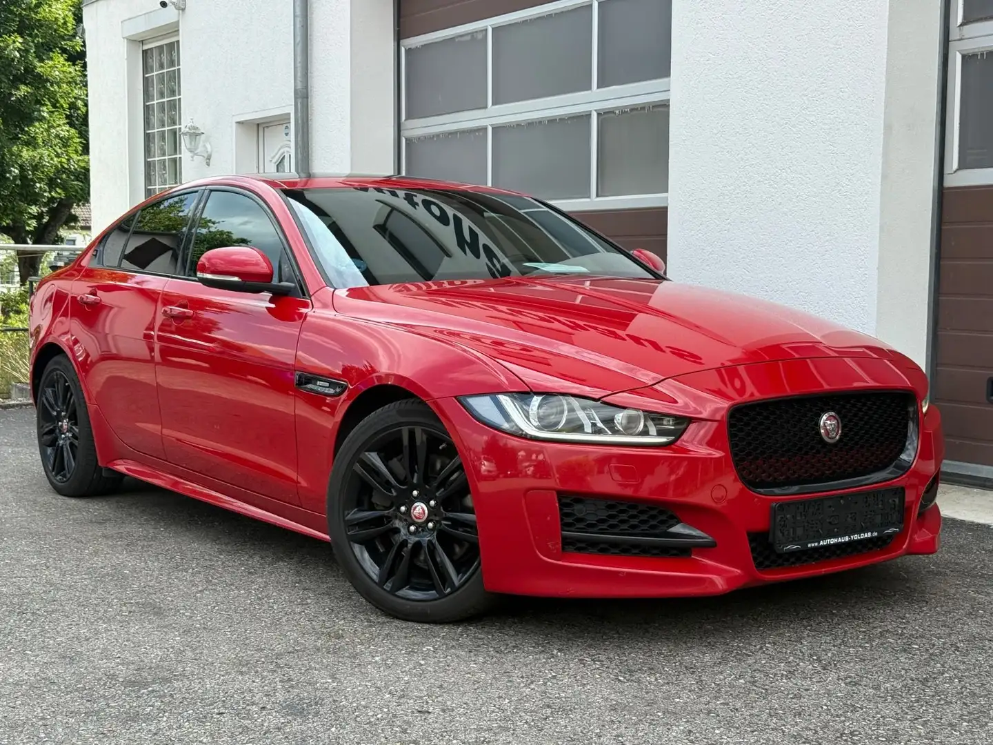 Jaguar XE R-Sport*Pano*BlackPaket*Navi*Leder*AGA*Meridi Rouge - 1